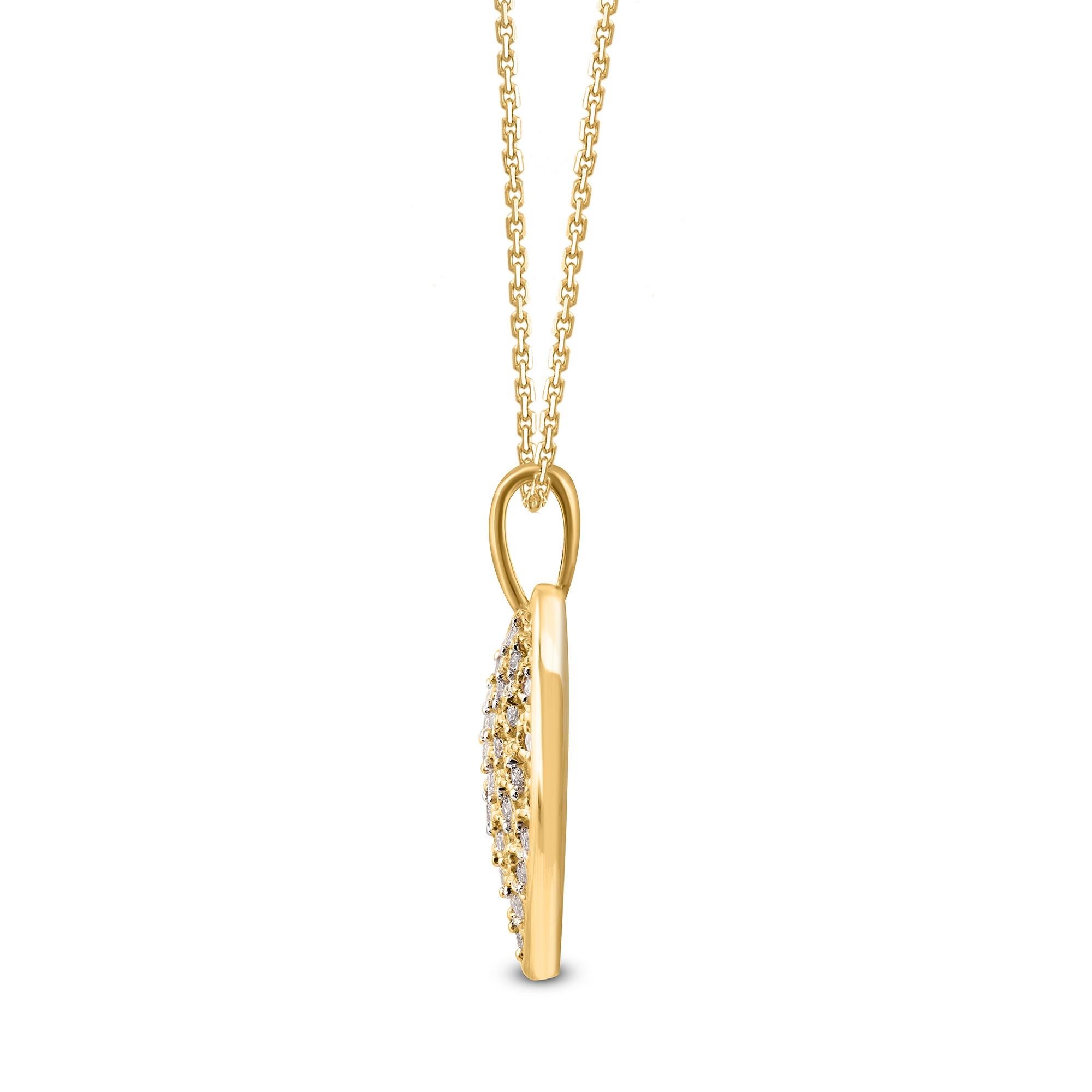 Romantique Pendentif cœur en or jaune 14 carats avec diamant blanc naturel de 0,15 carat TJD en vente