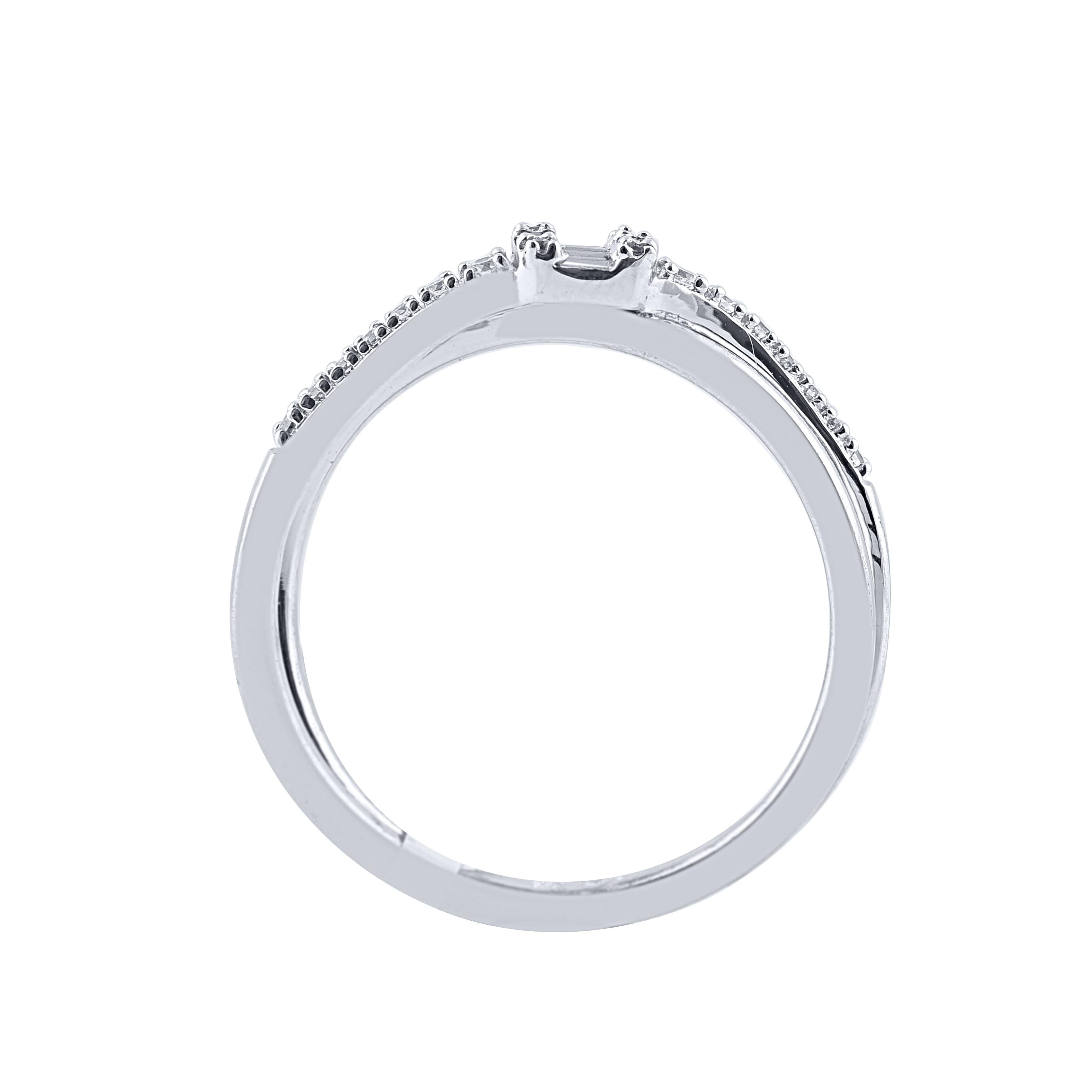 Art Deco TJD 0.15 Carat Round and Baguette Diamond 14KT White Gold Criss-cross Ring For Sale