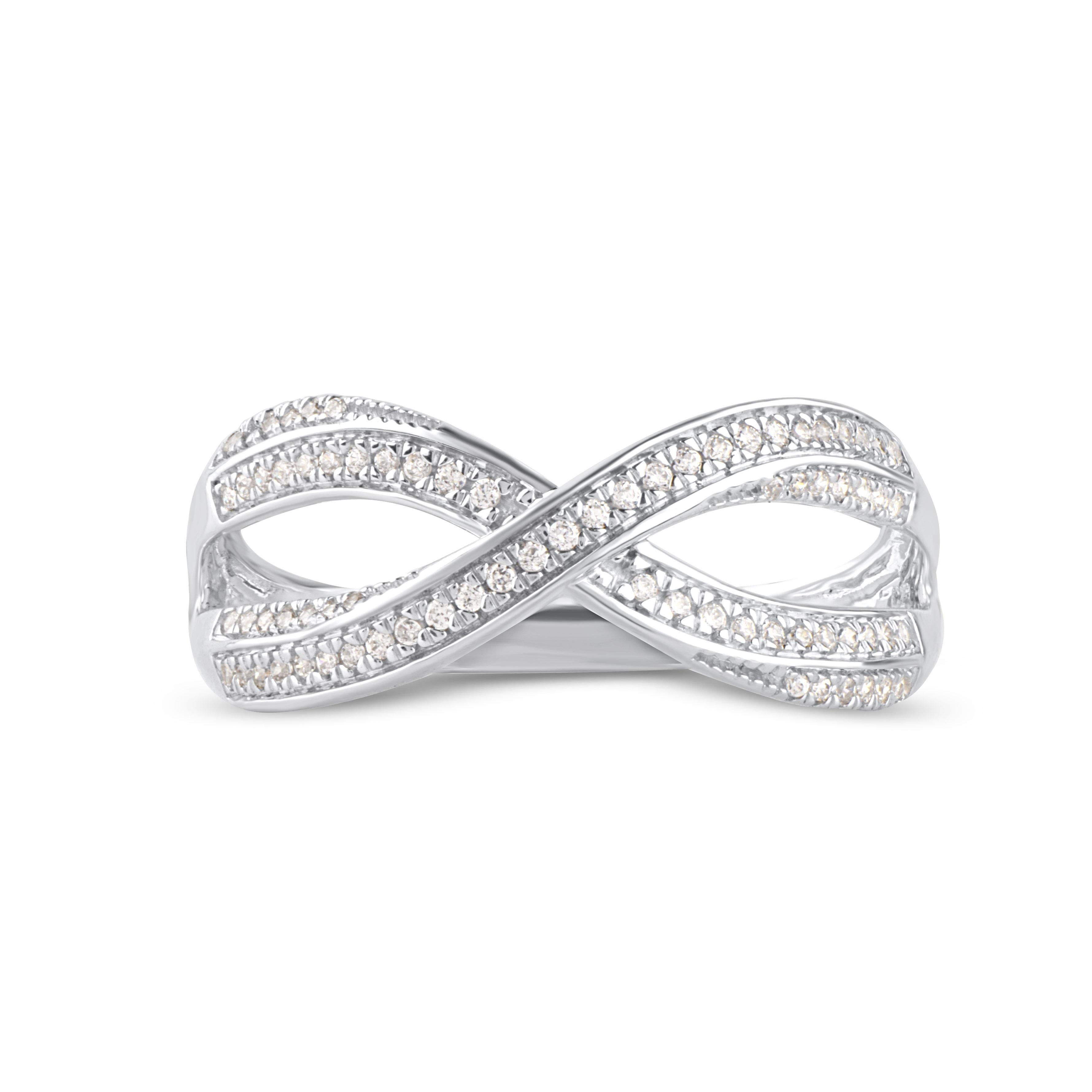 Modern TJD 0.15 Carat Round Diamond 14 Karat White Gold Infinity Wedding Band Ring For Sale