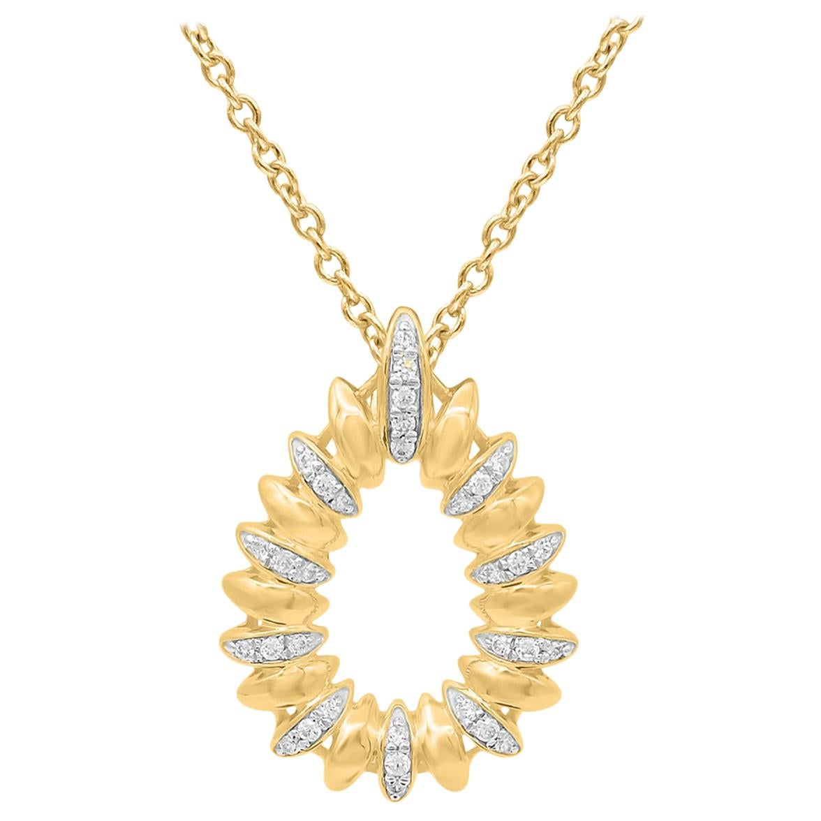 Pendentif en or jaune 14 carats avec diamants ronds de 0,15 carat en forme de poire TJD en vente