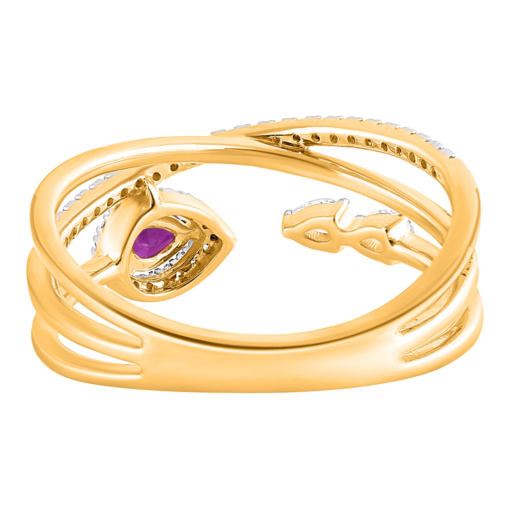 Women's TJD 0.19 Carat Ruby and 0.25 Carat Diamond 14 Karat Yellow Gold Fashion Ring For Sale