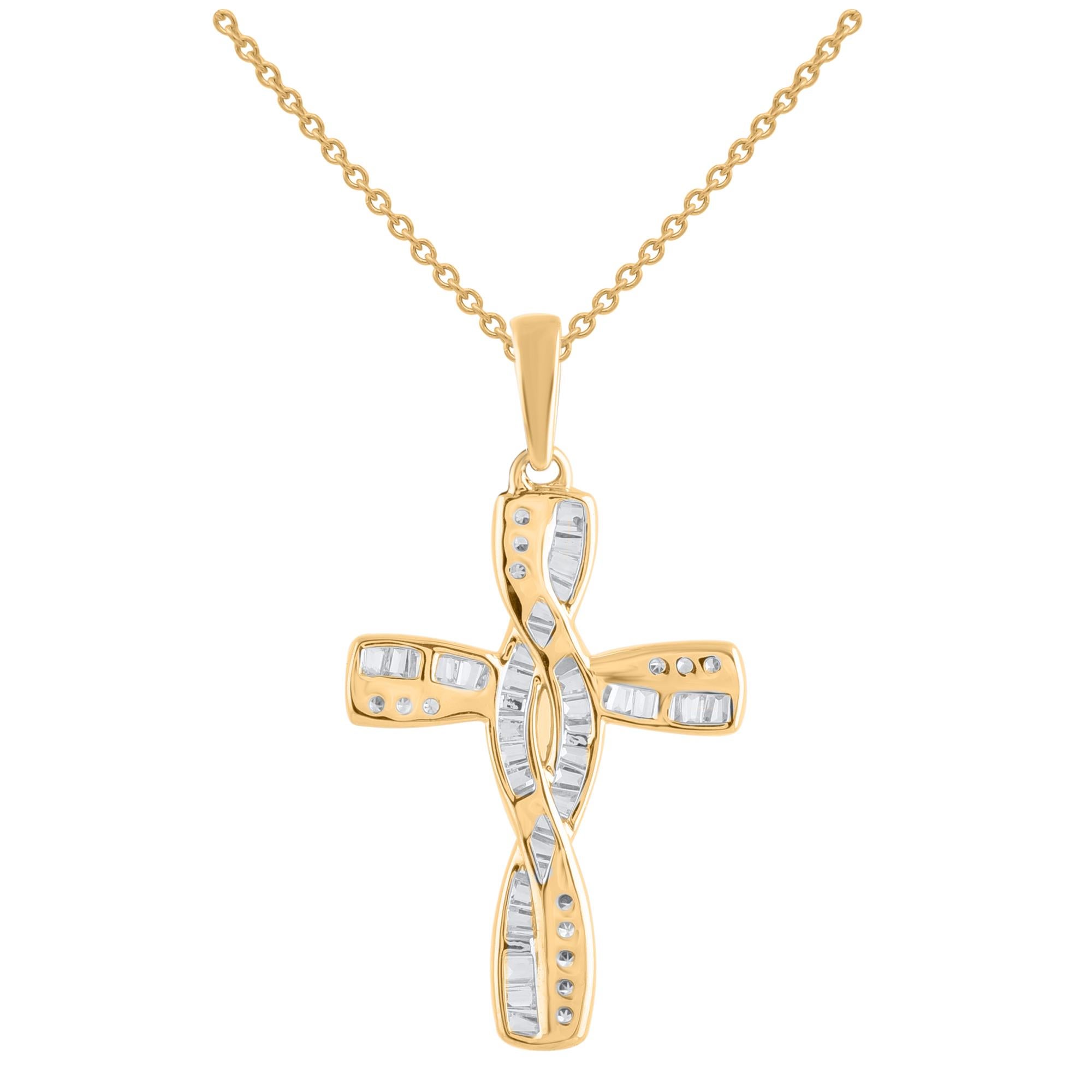 Moderne TJD Pendentif croix en or jaune 14KT avec diamant naturel rond et baguette de 0,20 carat en vente