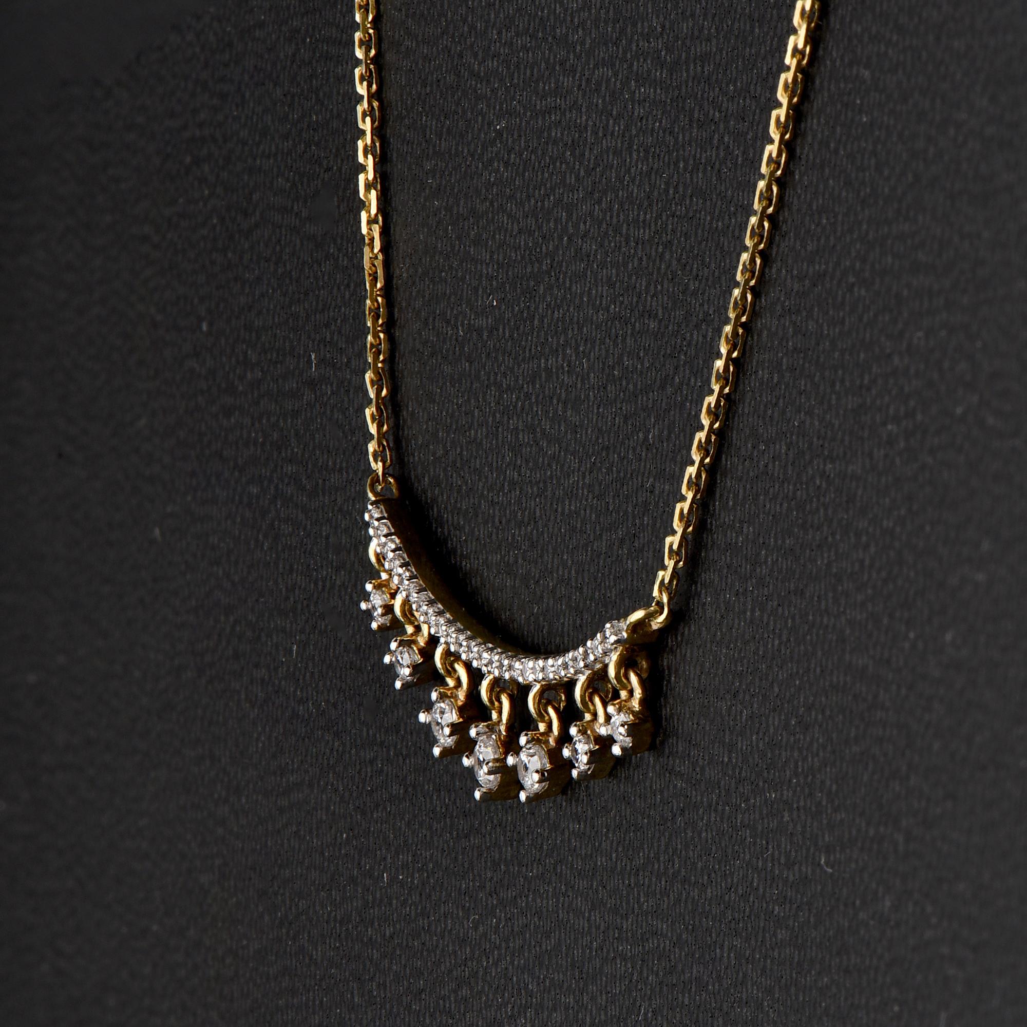 Taille ronde Collier mode à barres courbes en or jaune 14 carats avec diamants ronds de 0,20 carat TJD en vente