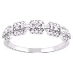 TJD Anillo de boda de oro blanco de 14 quilates con diamante redondo y baguette de 0,22 quilates