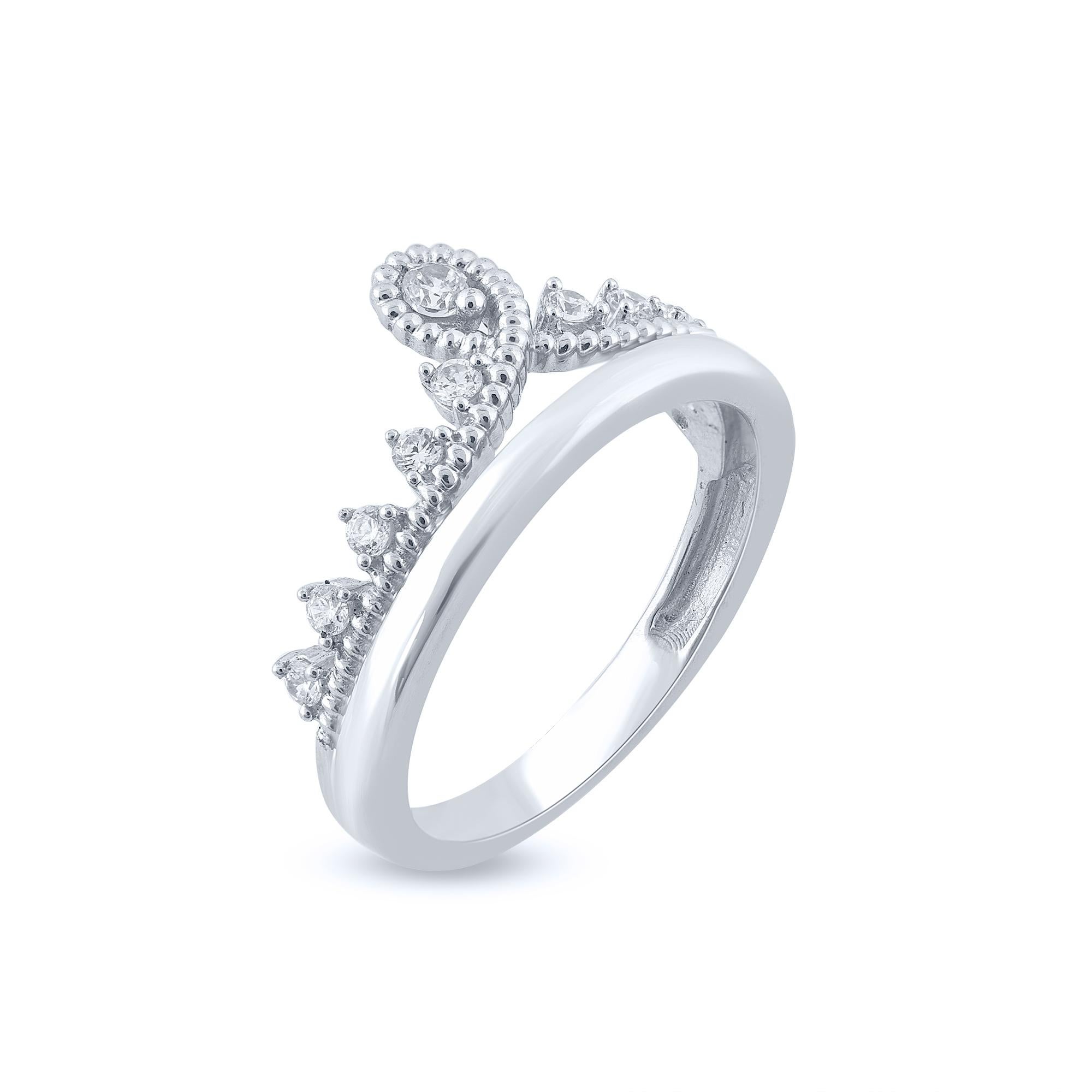 Modern TJD 0.25 Carat Brilliant Cut Diamond 14 Karat White Gold Princess Tiara Ring For Sale