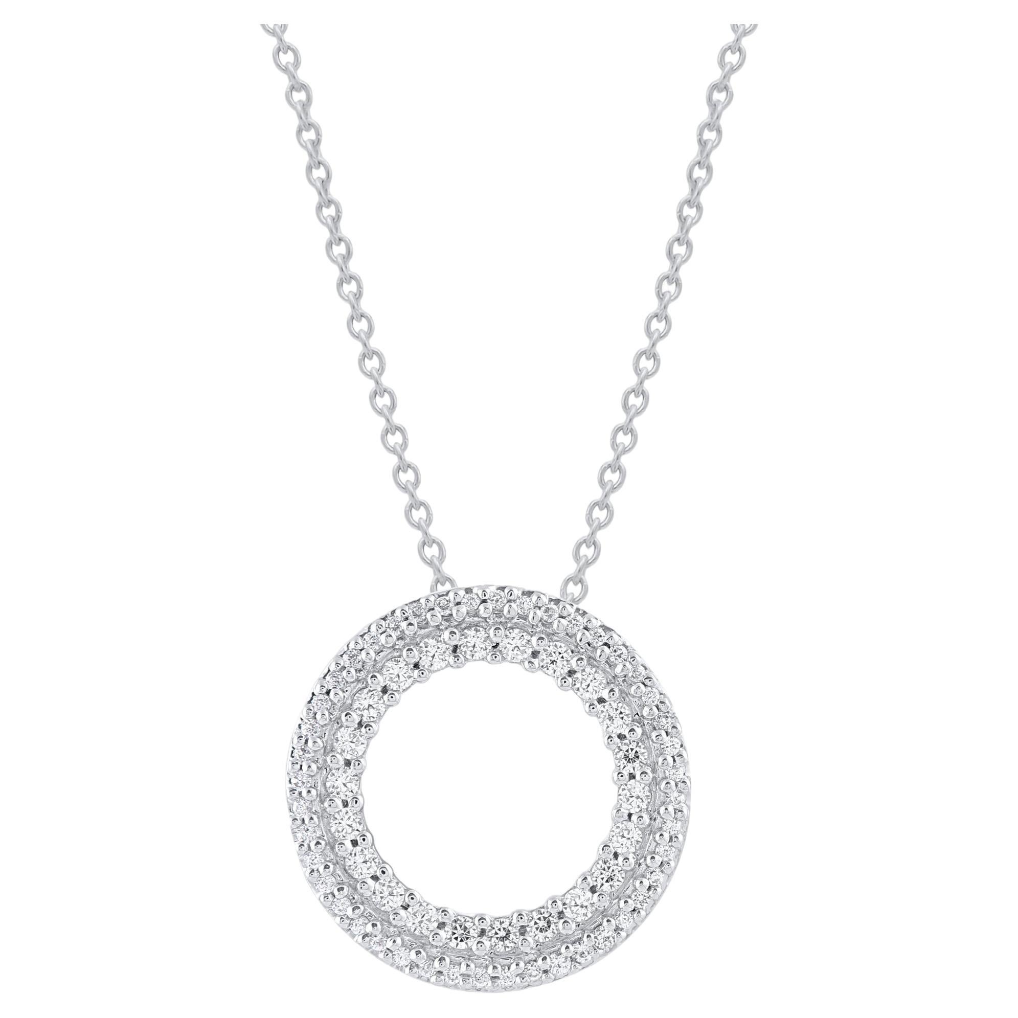 TJD Pendentif cercle ouvert en or blanc 18KT avec diamant taille brillant de 0,25 carat en vente