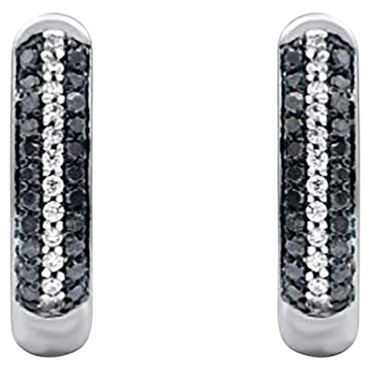 TJD 0.25 Carat Natural Diamond 14 Karat White Gold Huggie Hoop Earrings For Sale