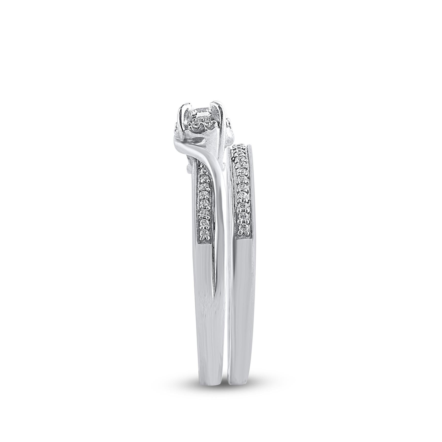 TJD 0.25 Carat Natural Round Cut Diamond 14KT White Gold Swirl Frame Bridal Set In New Condition For Sale In New York, NY