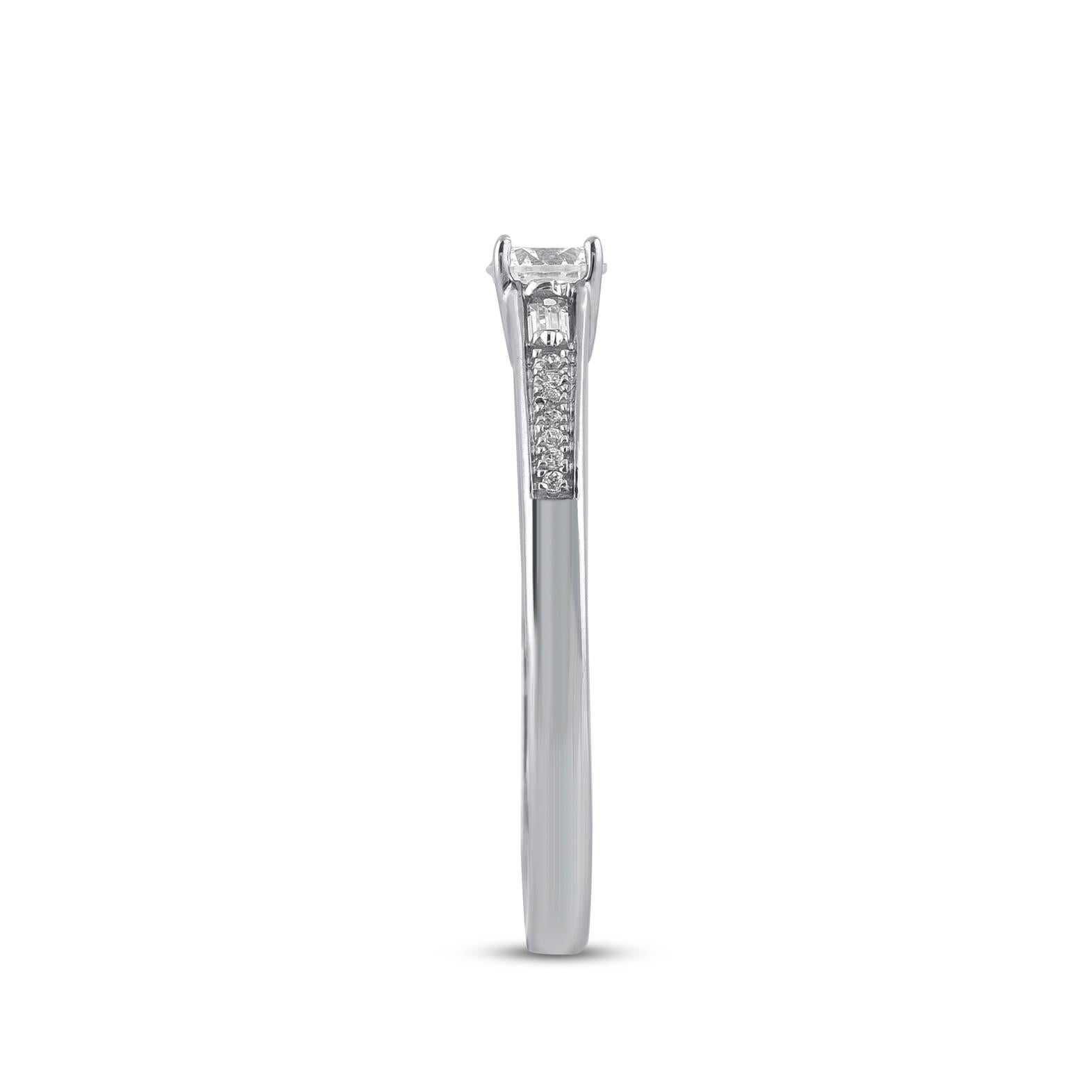 TJD 0,25 Karat Rund & Baguette Diamant 14KT Weißgold Solitär Versprechen Ring (Gemischter Schliff) im Angebot