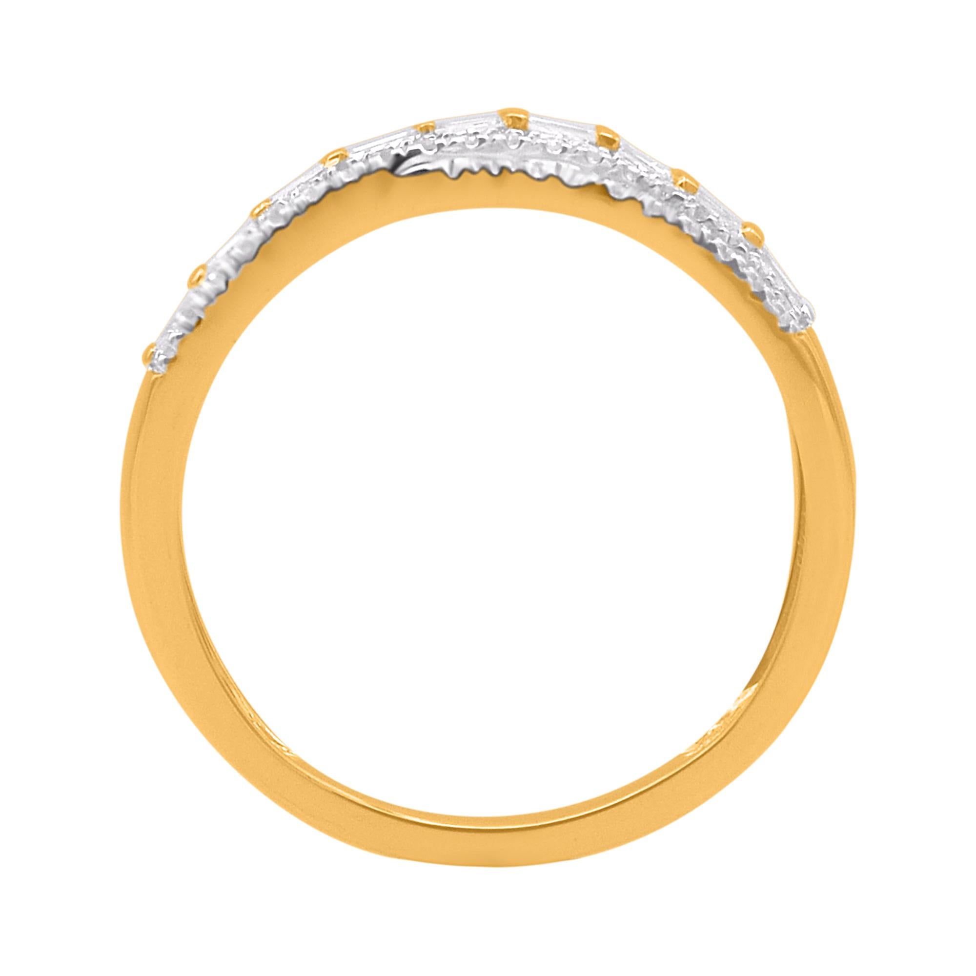 Art déco Alliance croisée en or jaune avec diamants ronds et baguettes de 0,30 carat TJD en vente