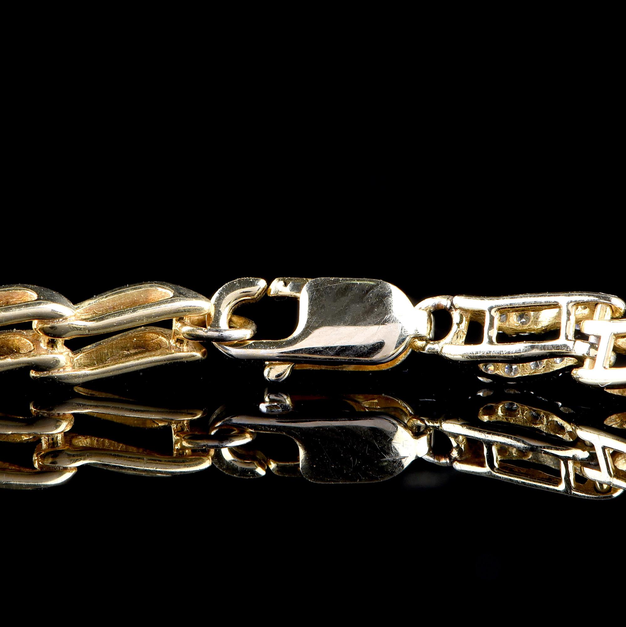 Round Cut TJD 0.33 Carat Diamond 18 Karat Yellow Gold Wave Link Tennis Bracelet For Sale