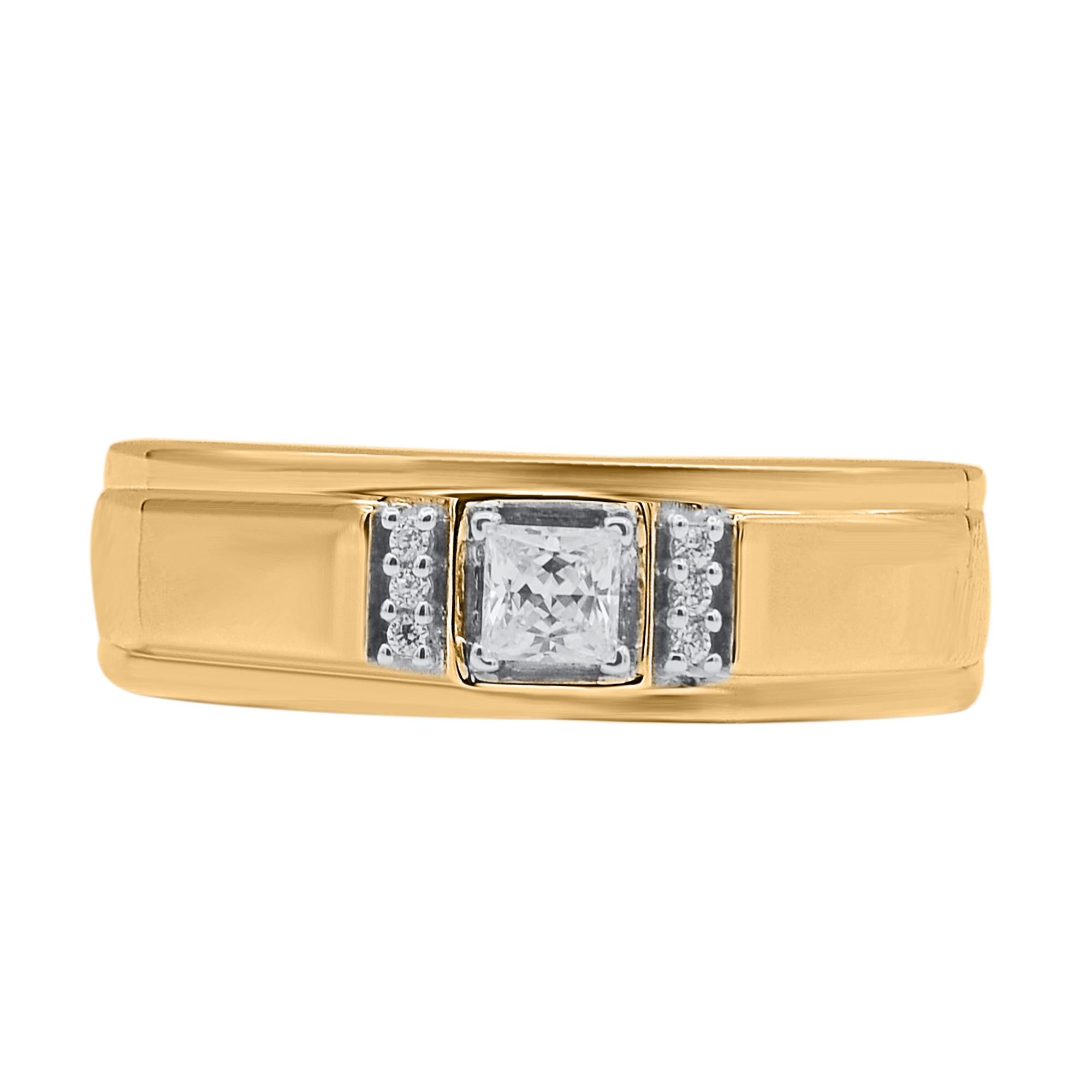 Contemporary TJD 0.33 Carat Princess & Round Cut Diamond 14KT Yellow Gold Men's Band Ring For Sale