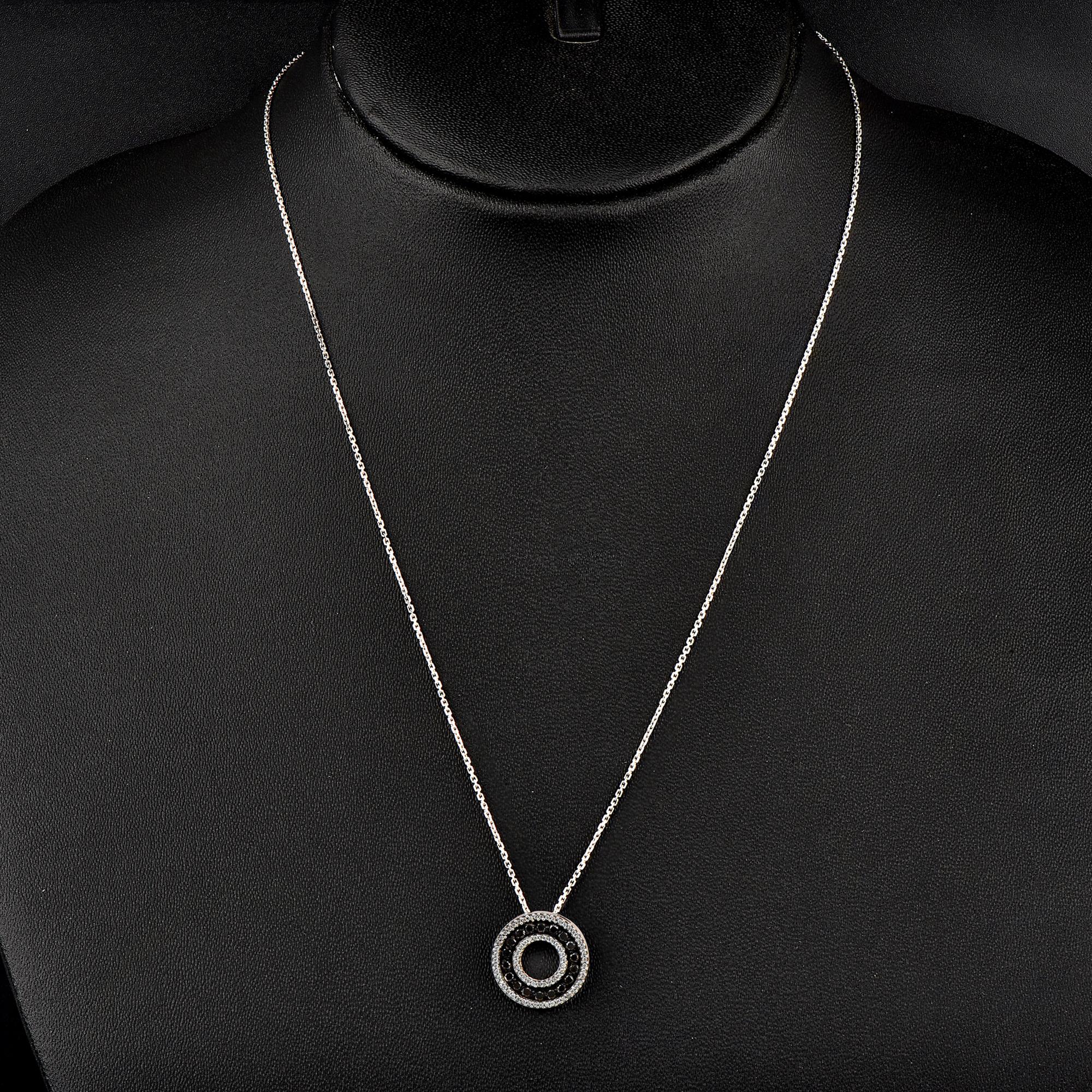 TJD 0.45 Carat Black & White Diamond 14 Karat White Gold Circle Pendant Necklace In New Condition For Sale In New York, NY