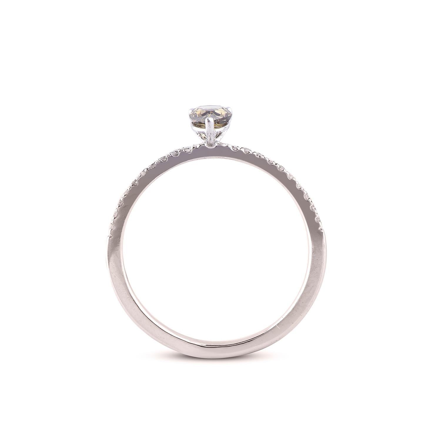 Anello di fidanzamento con diamanti rotondi e a taglio pera TJD 0,50 carati in oro bianco 14 carati In condizioni Nuovo in vendita a New York, NY