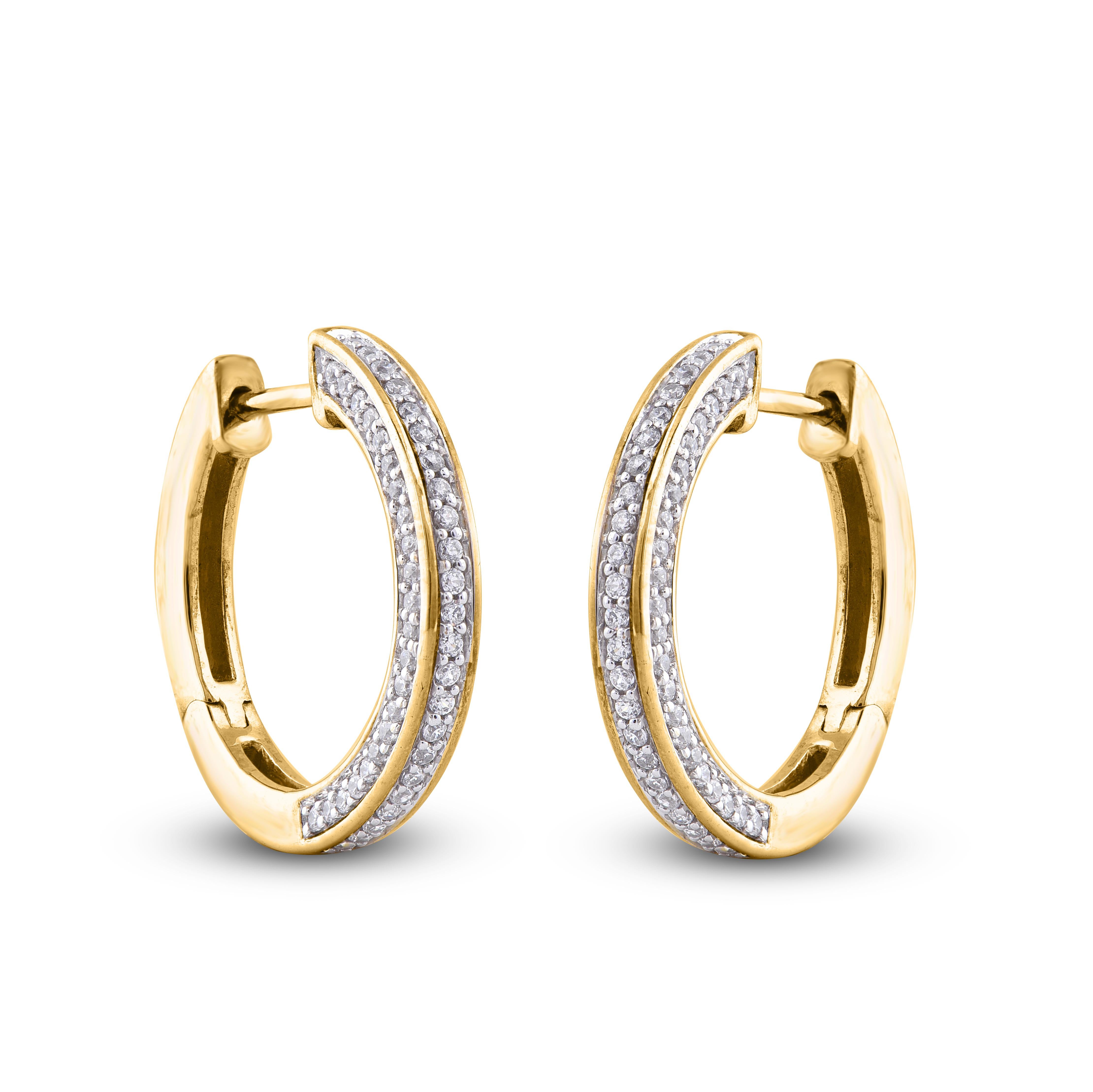 Contemporain Boucles d'oreilles huggies à 3 rangées latérales en or jaune 14 carats avec diamants ronds de 0,50 carat TJD en vente