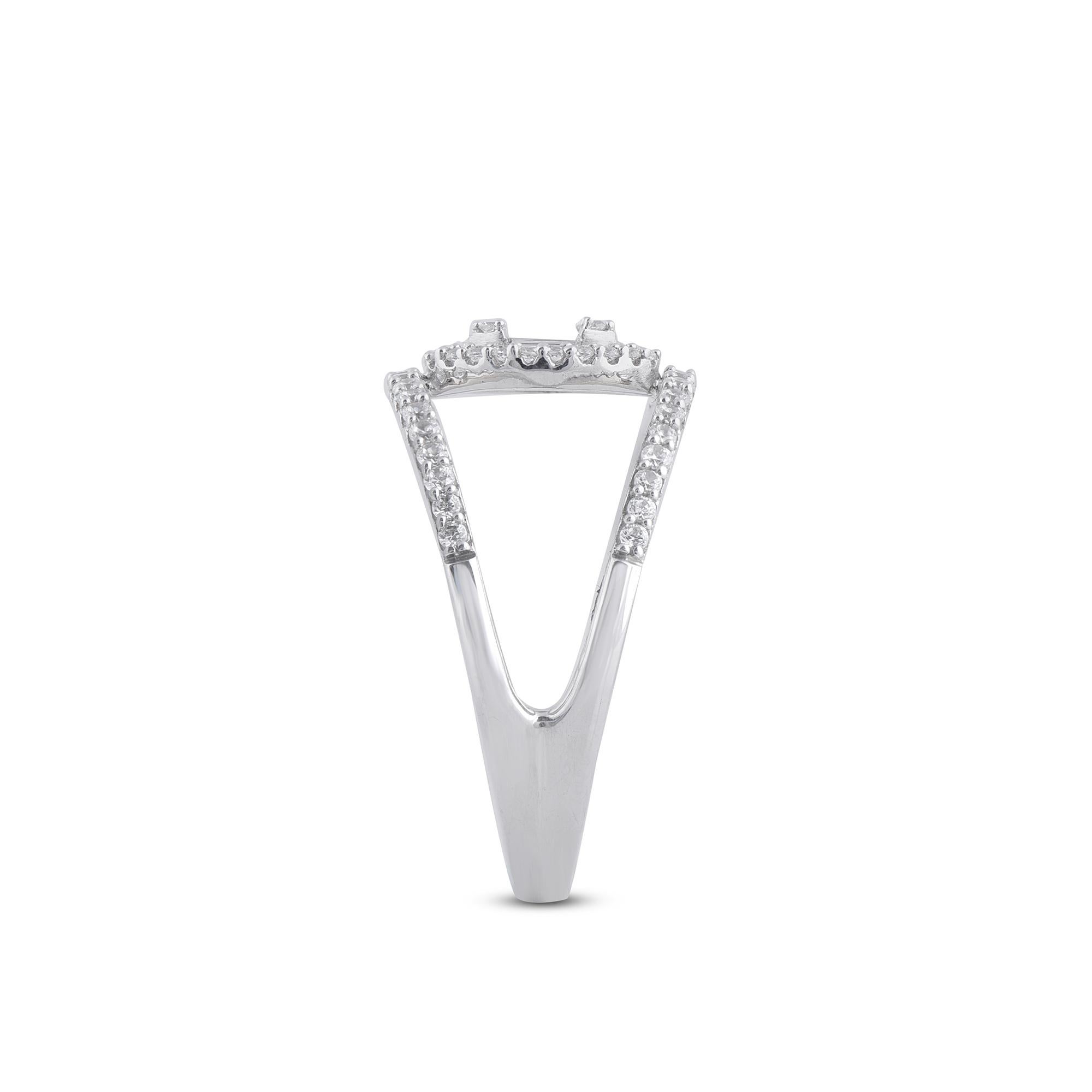 Taglio baguette TJD 0,50 Carati Baguette e Diamante Rotondo in Oro Bianco 14 Carati Anello Aperto di Design in vendita