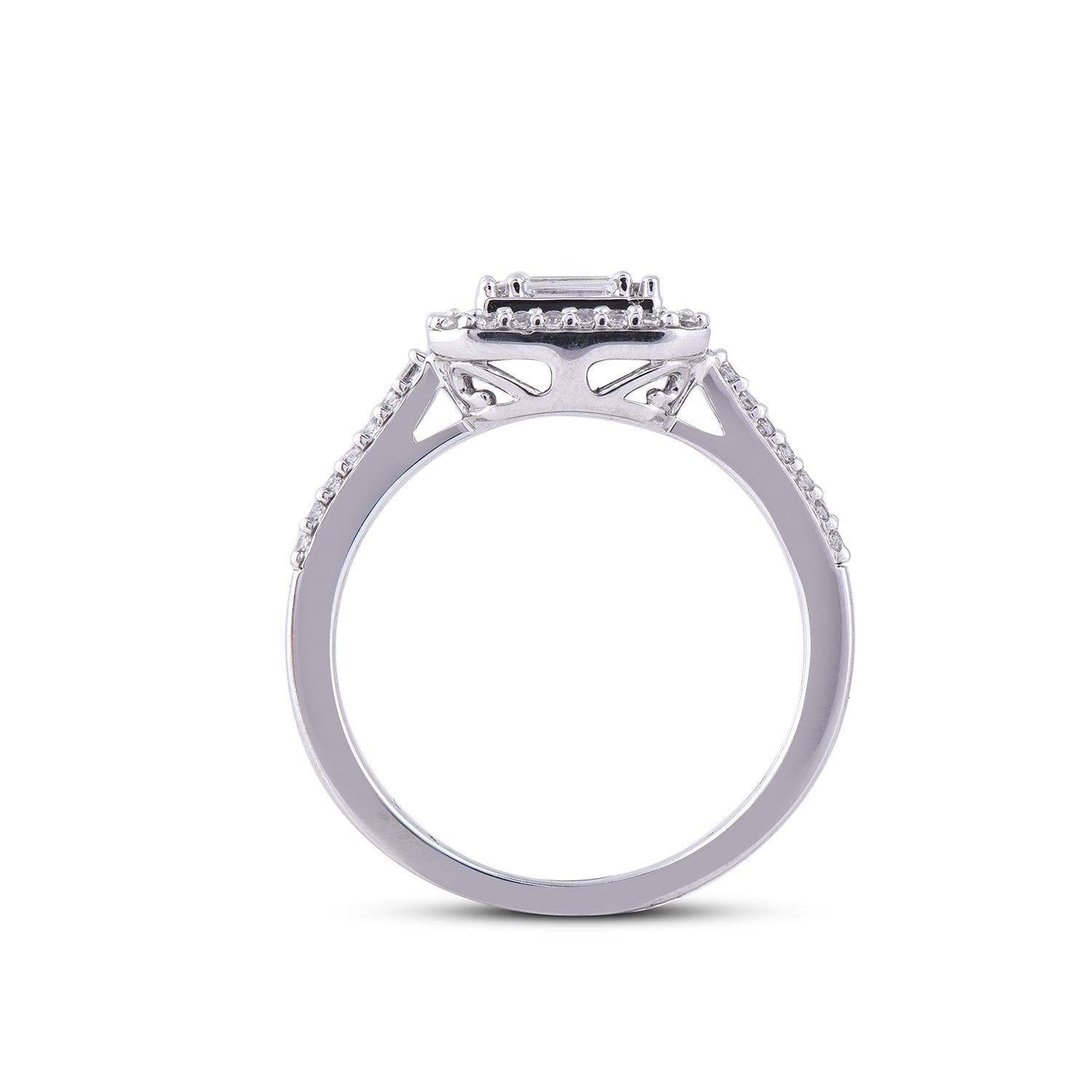 TJD 0.50 Carat Baguette/Round Diamond 14 Karat White Gold Radiant Shape Ring In New Condition For Sale In New York, NY