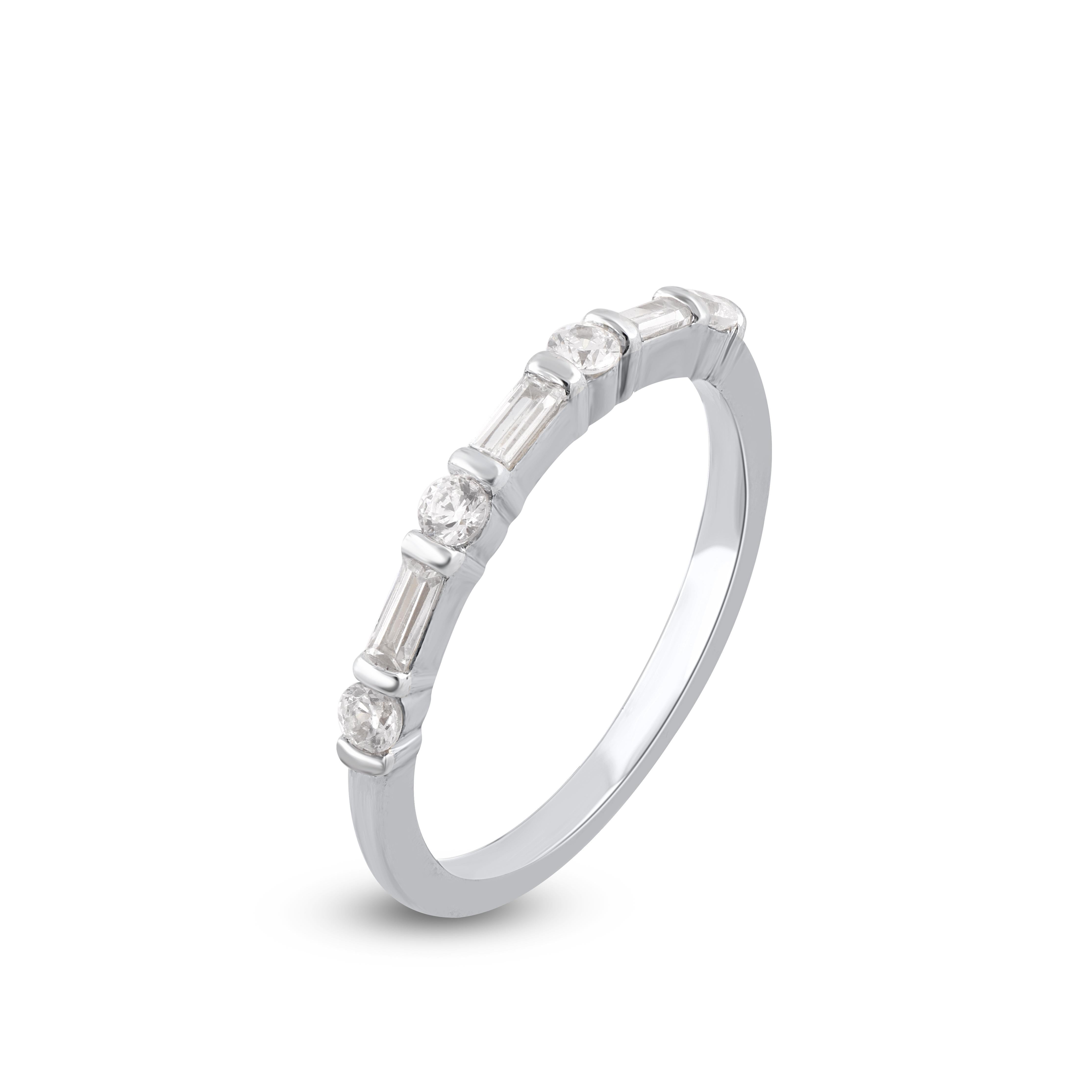 Contemporary TJD 0.50 Carat Brilliant & Baguette Diamond 14KT White Gold Wedding Band Ring For Sale