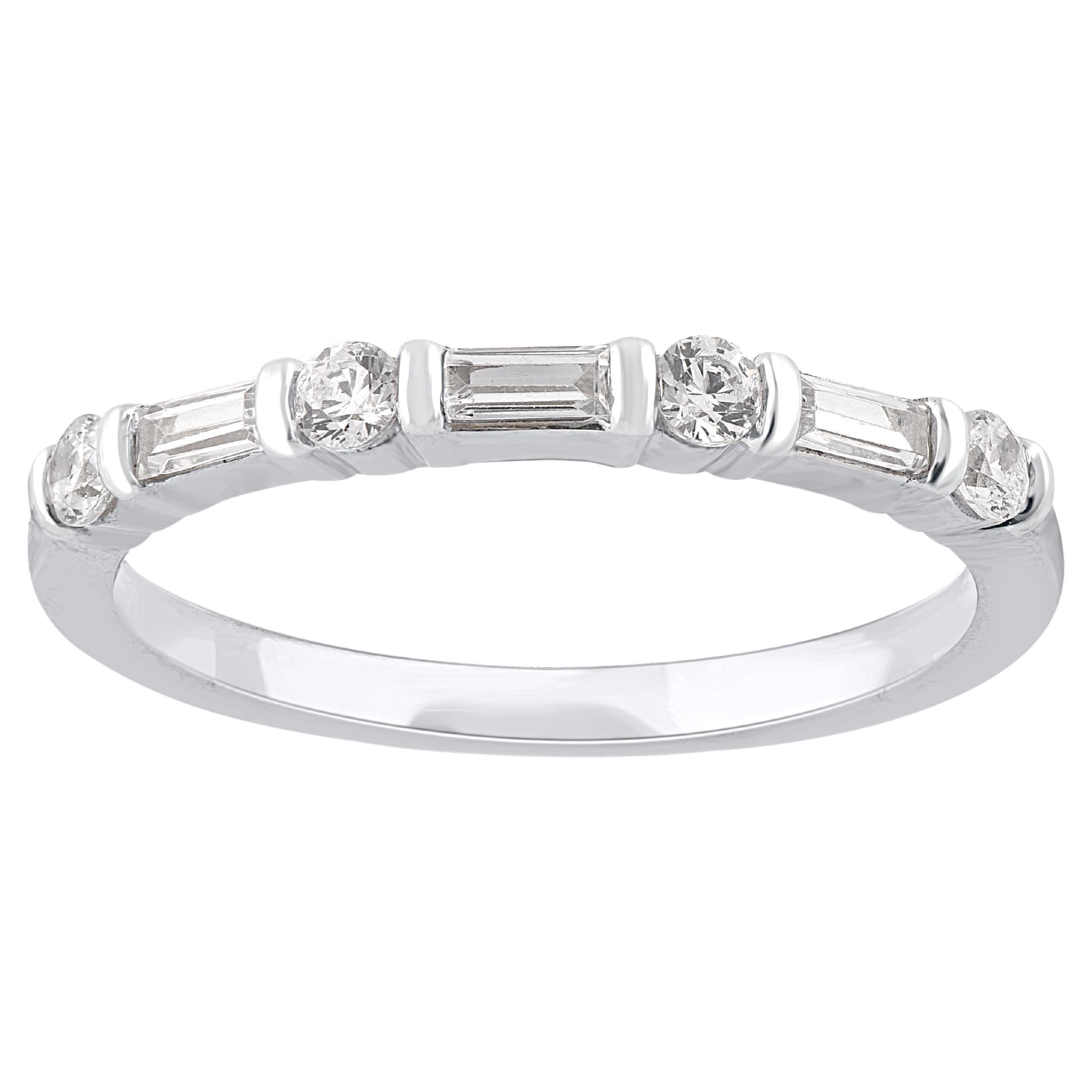 TJD 0.50 Carat Brilliant & Baguette Diamond 14KT White Gold Wedding Band Ring For Sale