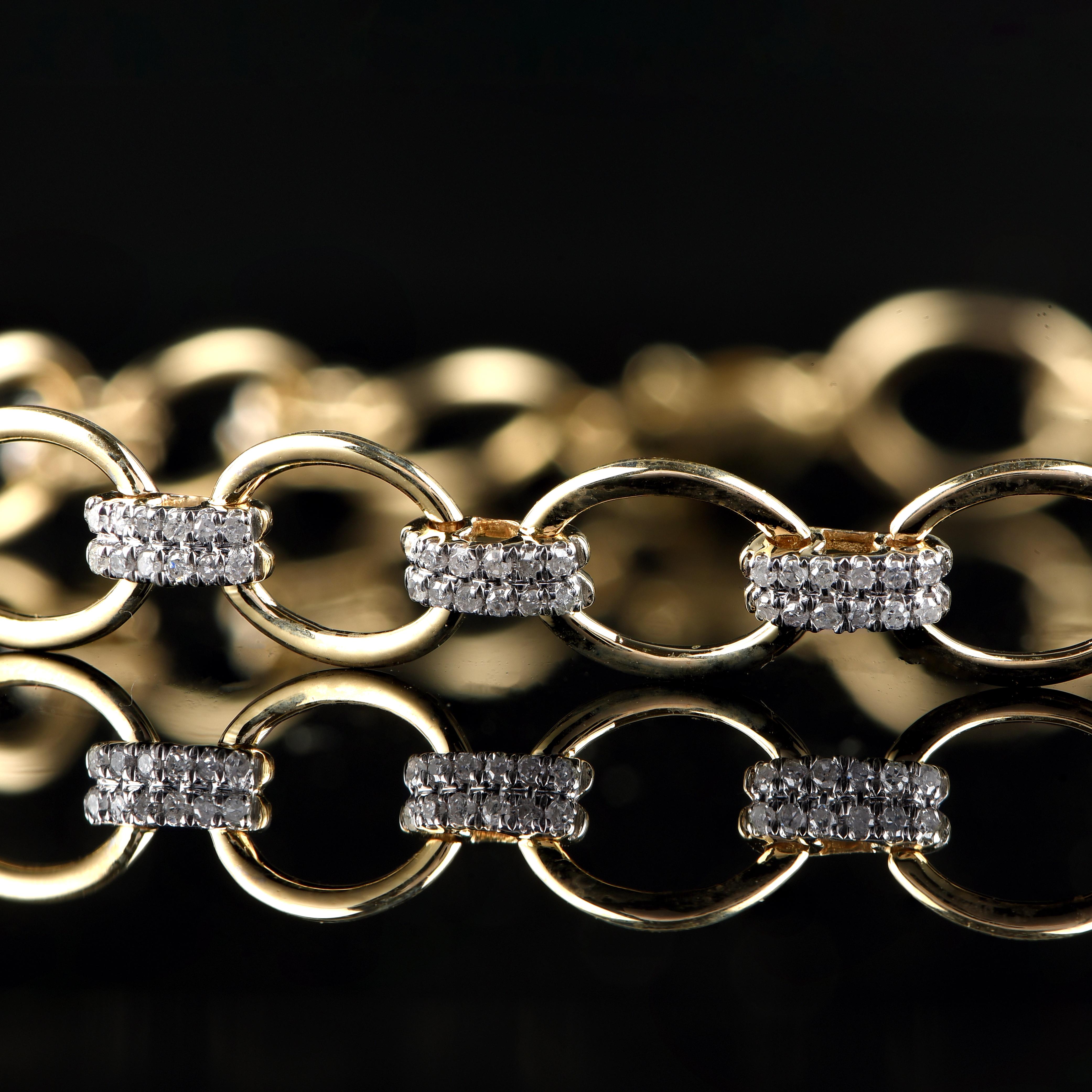 Contemporary TJD 0.50 Carat Diamond 18 Karat Yellow Gold Interlinked Bracelet For Sale