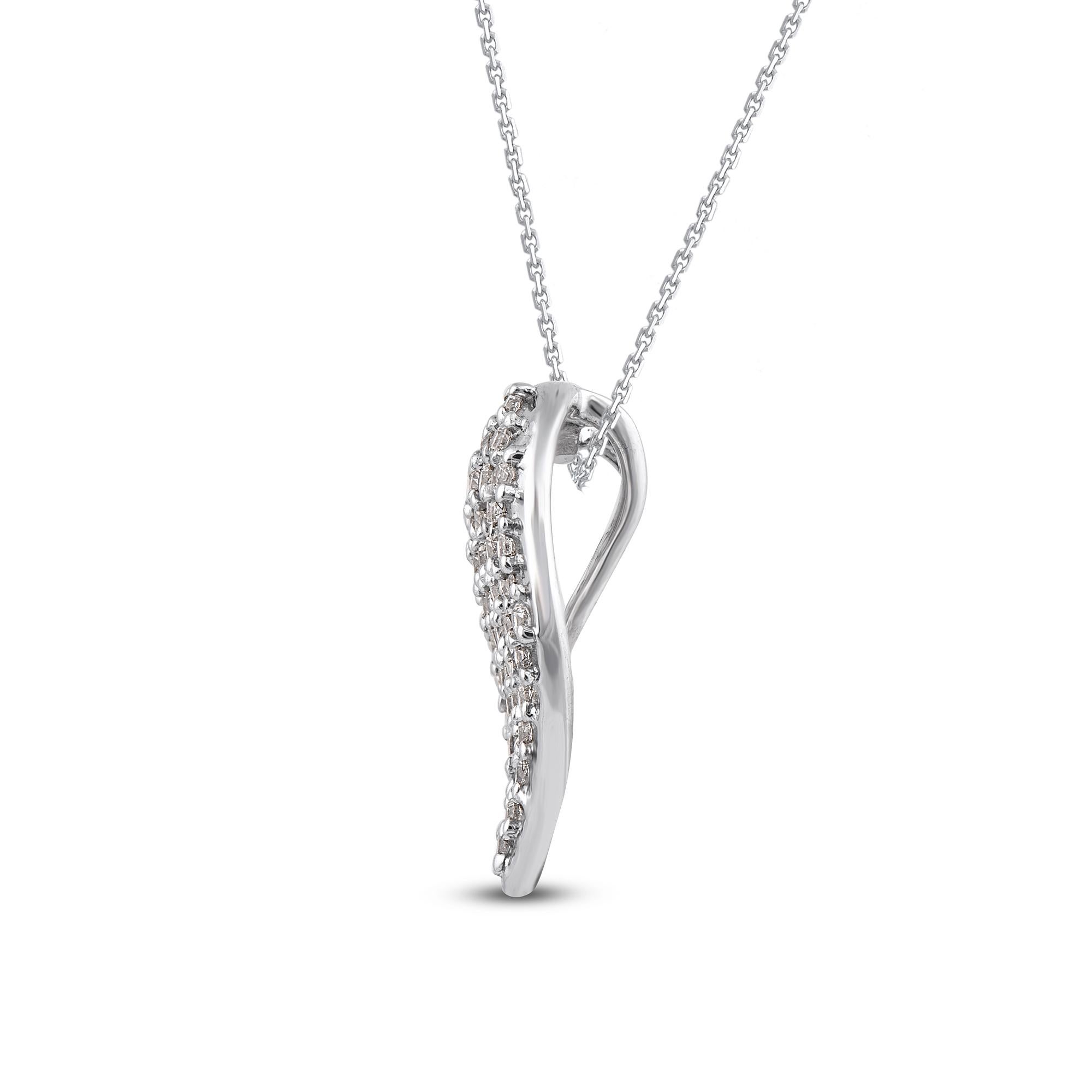 Romantic TJD 0.50 Carat Brilliant cut Diamond 14KT Gold Lattice Heart Pendant Necklace For Sale