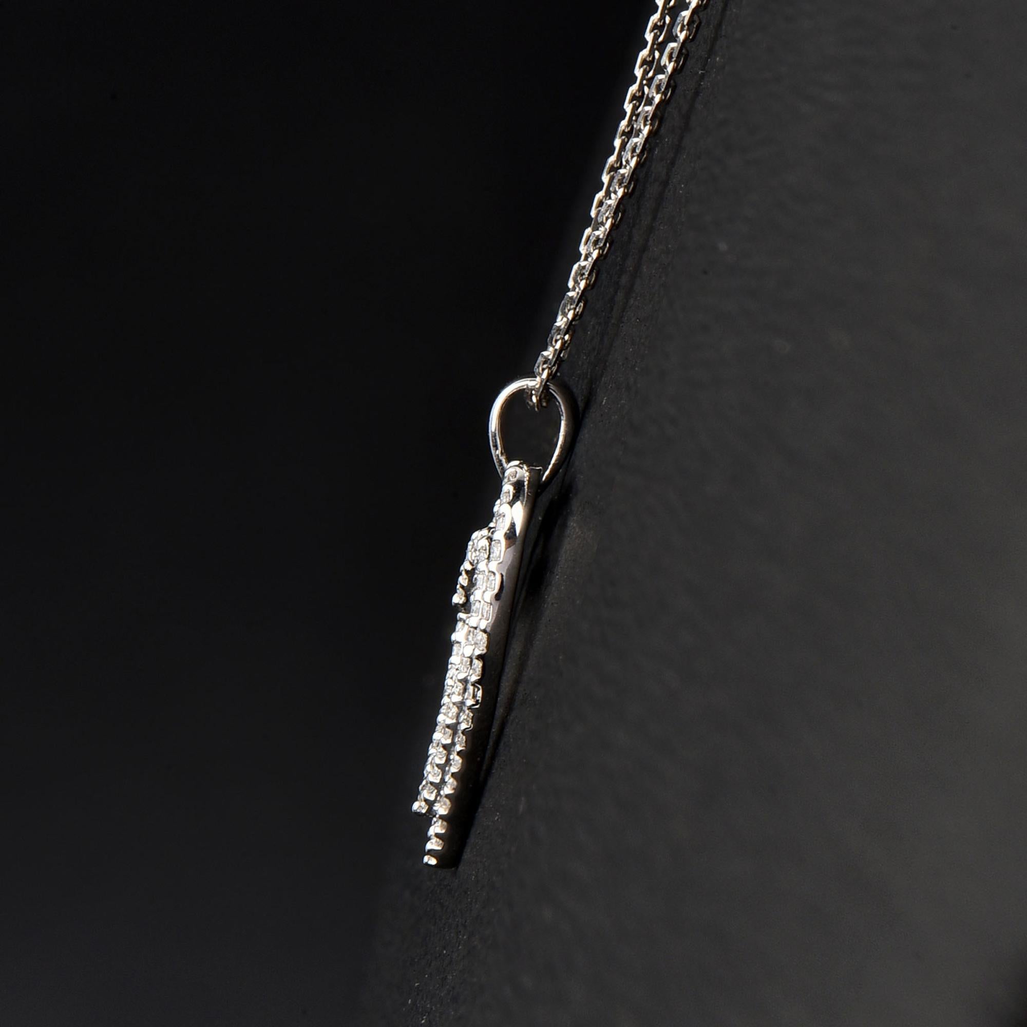 TJD 0,50 Karat Diamant 14 Karat Weißgold Schöner Doppelherz-Anhänger (Art déco) im Angebot