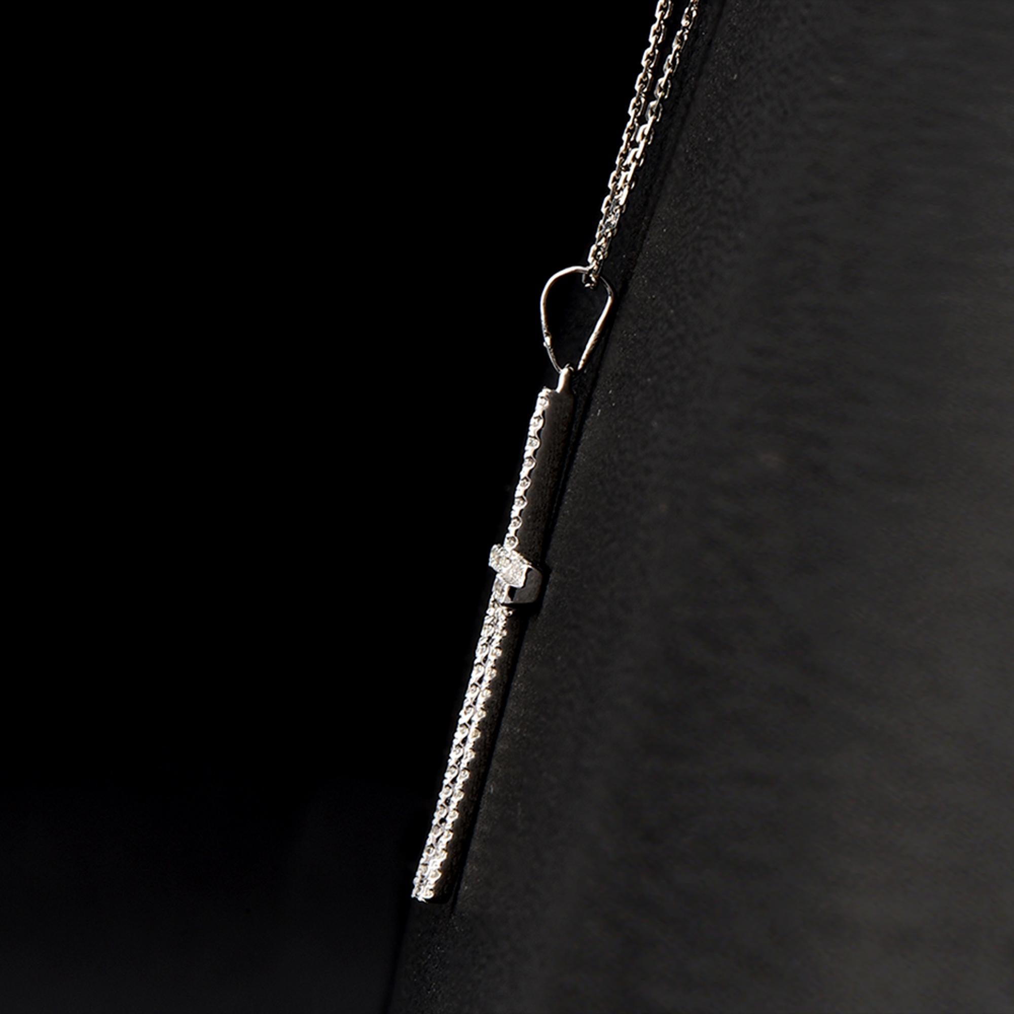 Taille ronde Pendentif croix mode vintage à deux rangées en or blanc 14 carats avec diamants de 0,50 carat TJD en vente