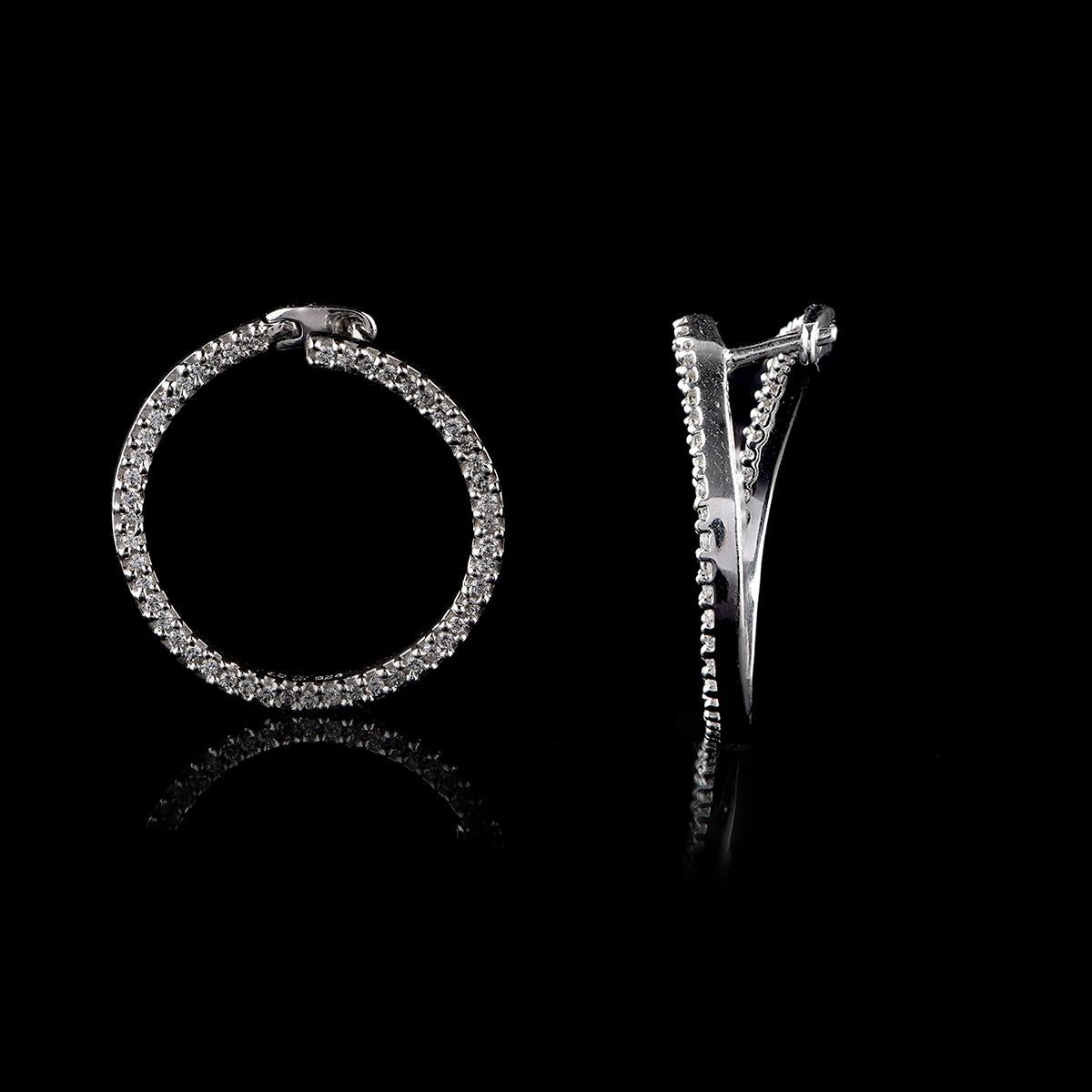 TJD Diamante de 0,50 Quilates Oro Blanco de 18 Kilates  Pendientes de aro Twist Corte redondo en venta