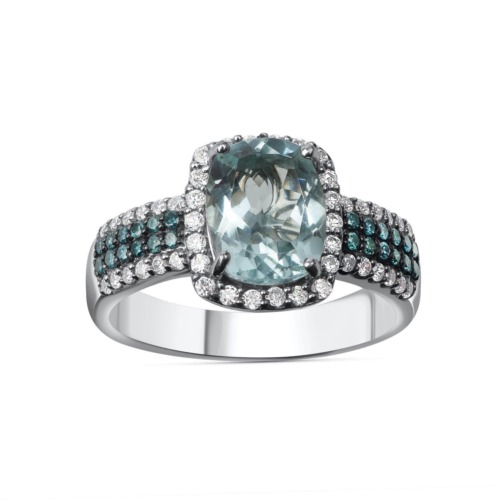 TJD Diamante de 0,50 quilates y aguamarina talla cojín de 9 x 7 MM Alianza de oro de 14 quilates Moderno en venta