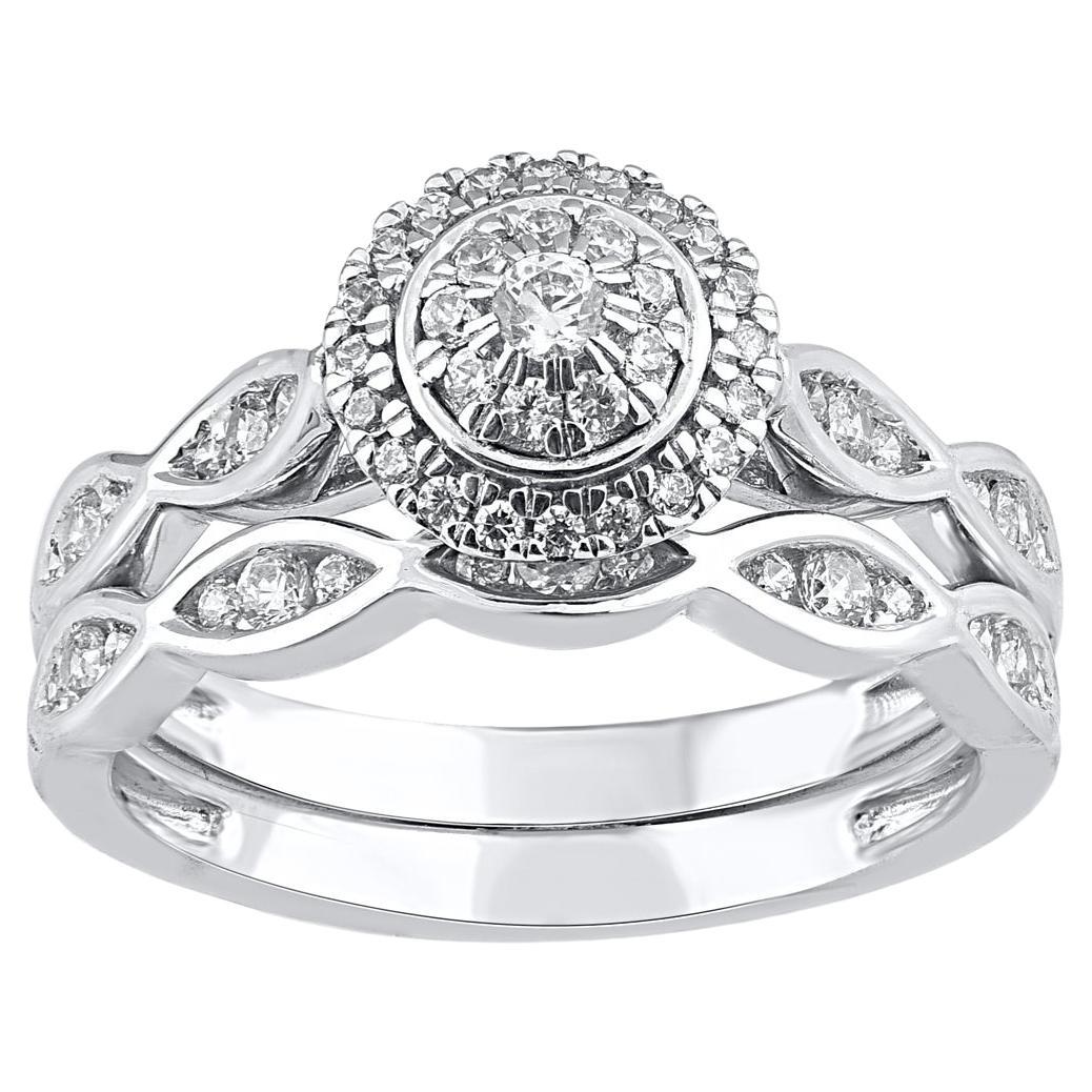 TJD 0.50 Carat Natural Diamond 14 Karat White Gold Vintage Style Bridal Ring Set For Sale