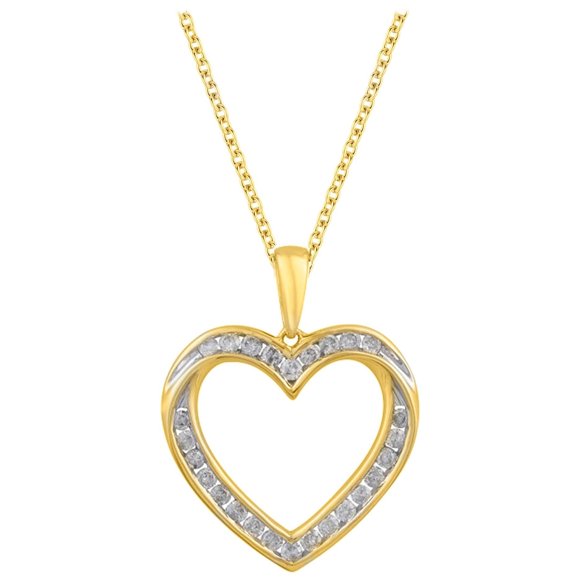 TJD 0.50 Carat Diamond 14 Karat Yellow Gold Heart Pendant with 18 inch chain For Sale