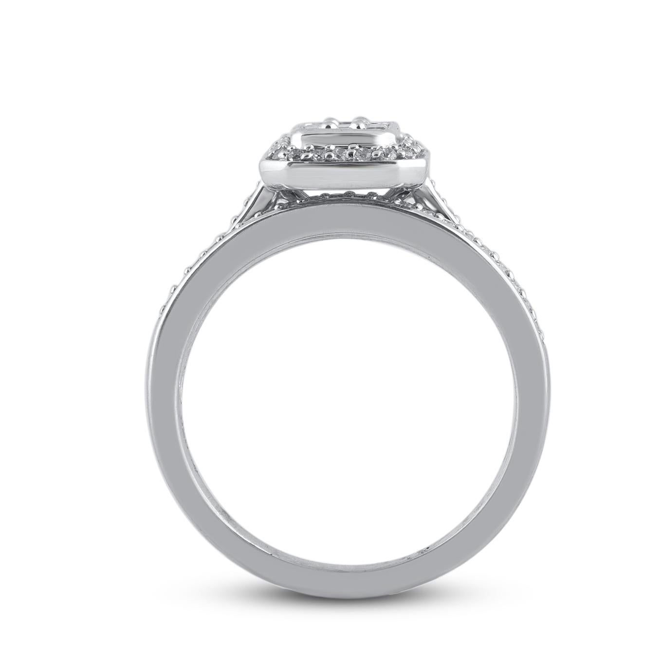 TJD 0.50 Carat Natural Round Diamond 14 Karat White Gold Bridal Ring Set In New Condition For Sale In New York, NY