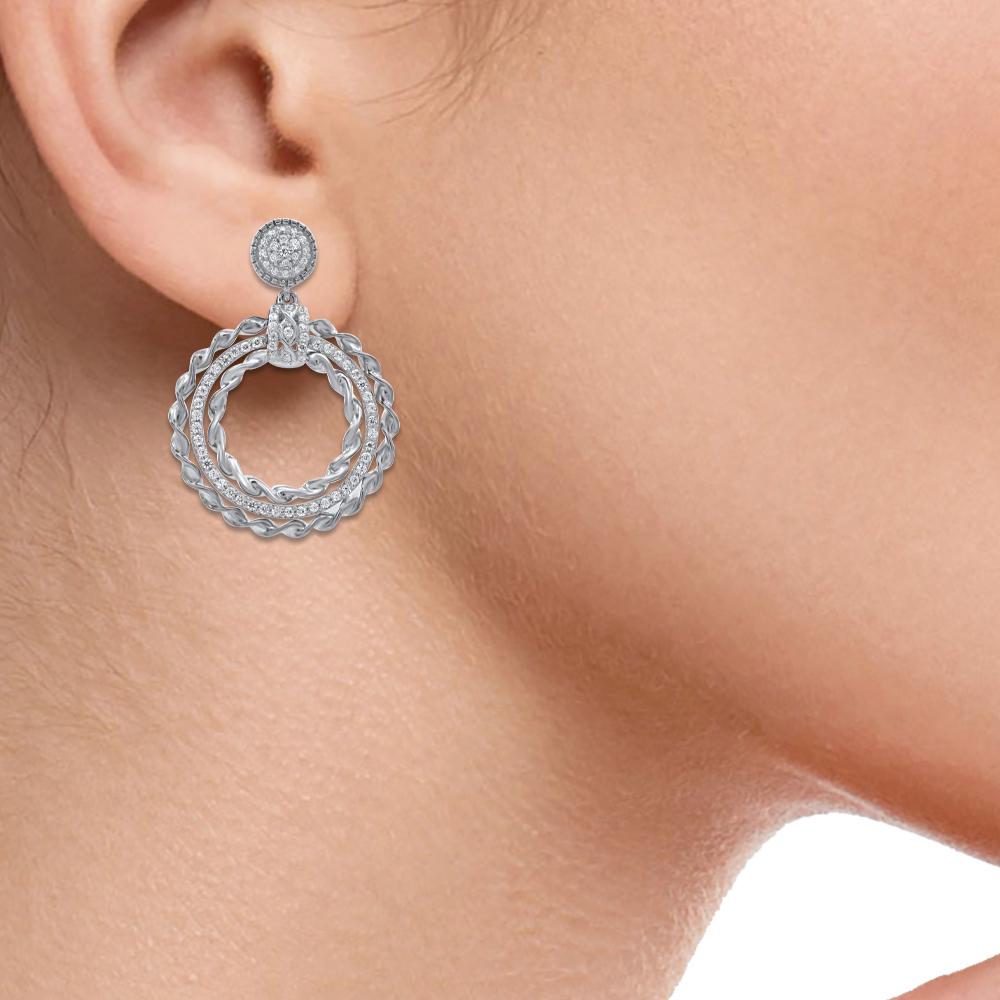 TJD Pendientes Colgantes Círculo de Oro Blanco de 14 Kilates con Diamante Redondo Natural de 0,50 Quilates Corte único en venta