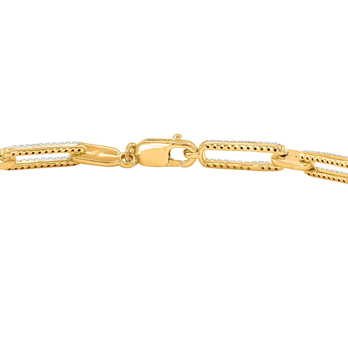 Simple yet on-trend, this paper clip link bracelet crafted in 18k yellow gold. It is studded with natural round 286 diamonds in prong setting. Diamond are graded H-I Color, I2 Clarity. Bracelet secures firmly with a lobster claw.
