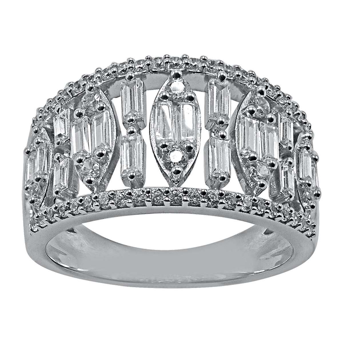 TJD 0.50 Carat Round and Baguette Diamond 14 Karat White Gold Wedding Band Ring For Sale