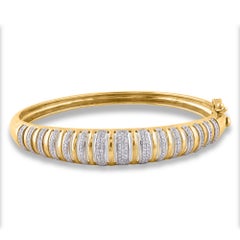 TJD 0.50 Carat Round Diamond 14K Yellow Gold Ribbed Bezel-Set Bangle Bracelet