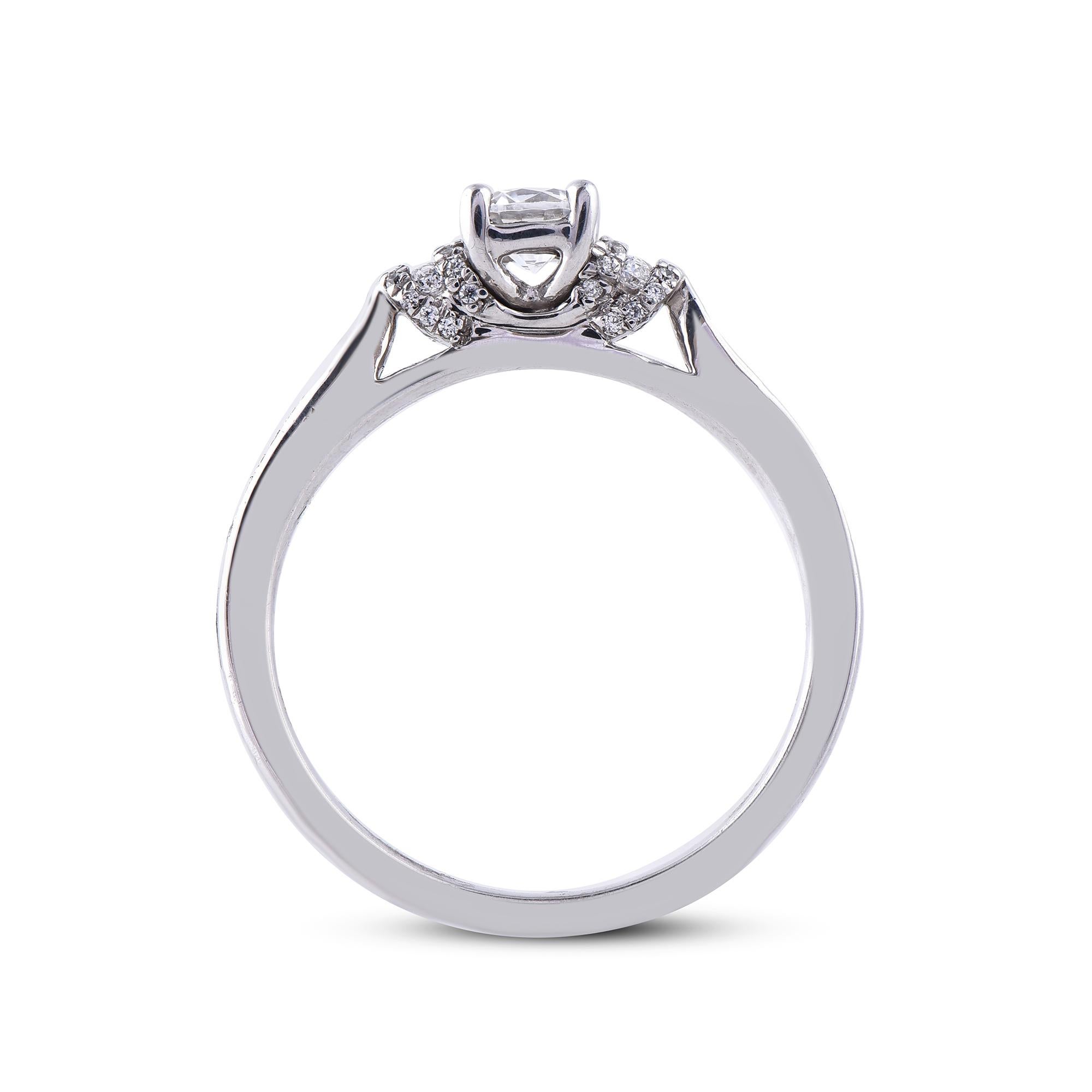 Women's TJD 0.50 Carat Round Diamond 18 Karat White Gold 4 Prong Engagement Ring For Sale