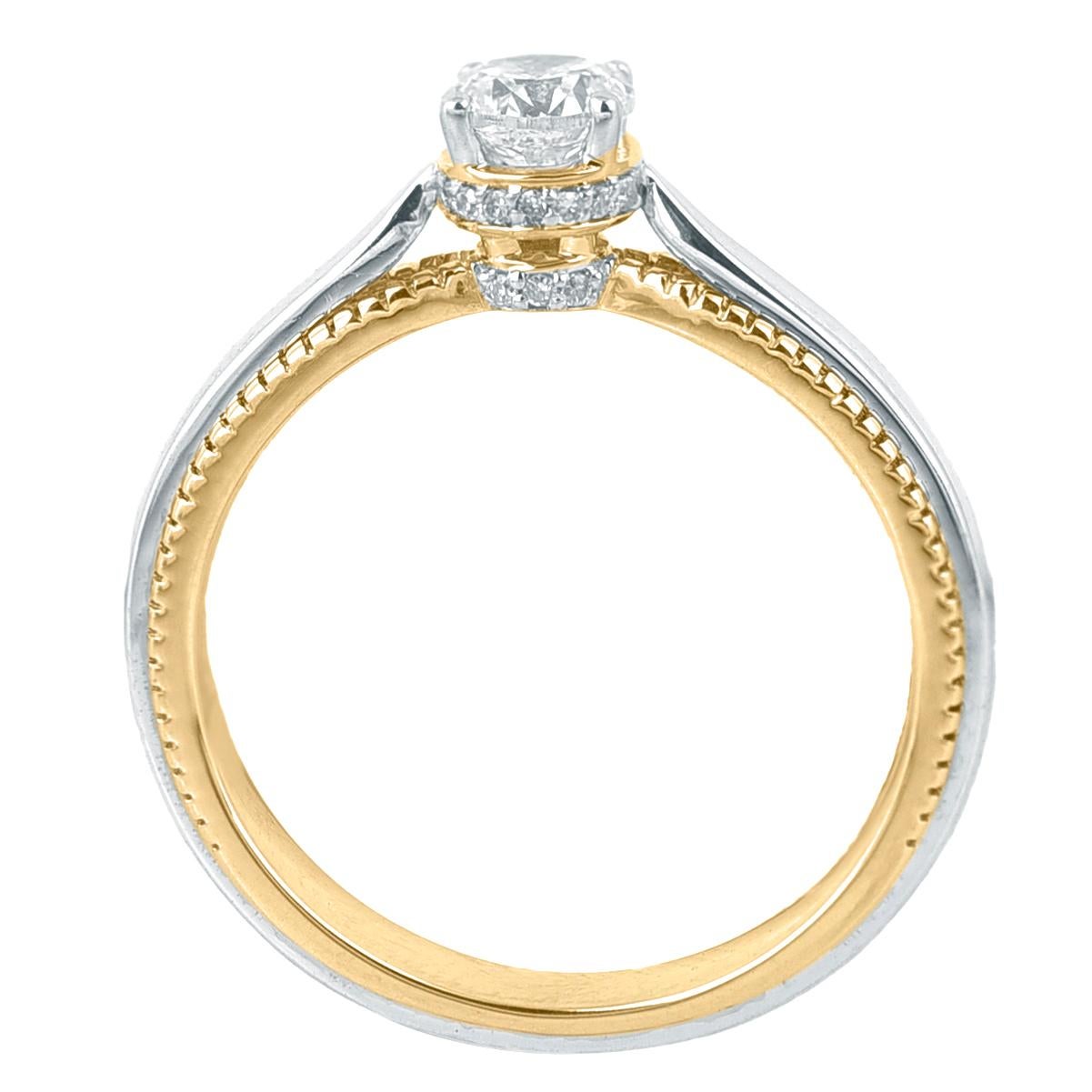 Moderne Bague de fiançailles solitaire en or bicolore 18 carats avec diamant rond de 0,50 carat TJD en vente