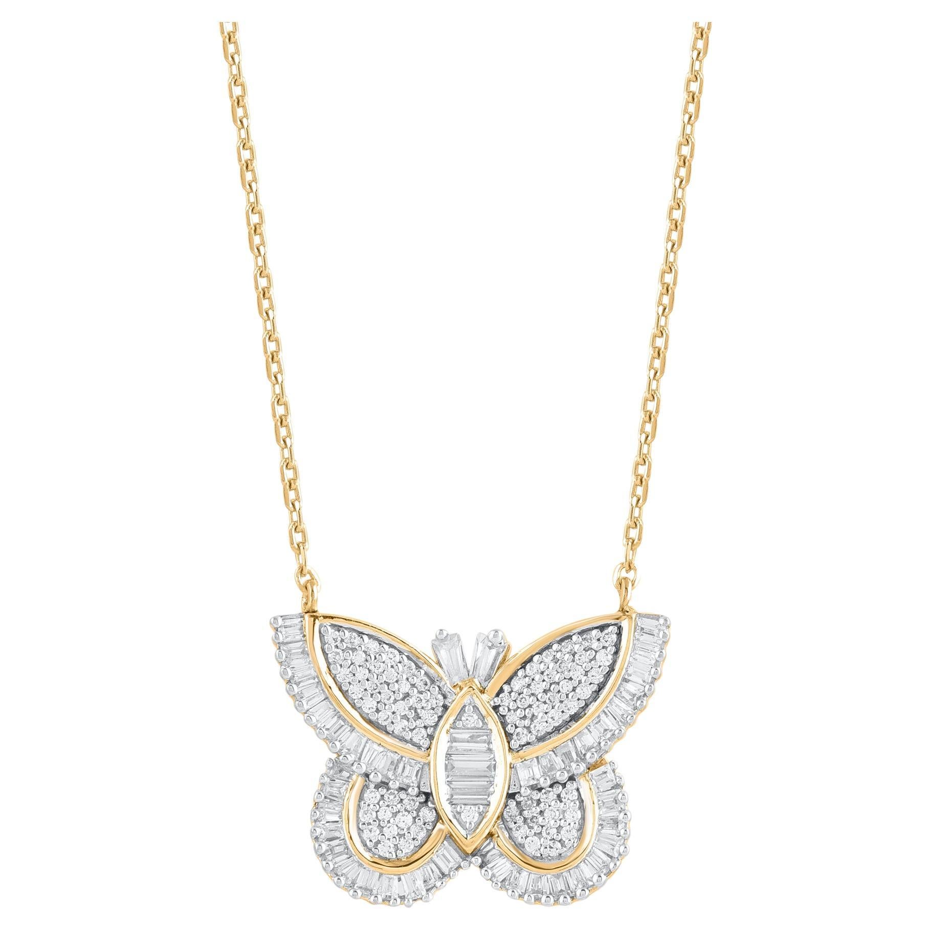 TJD 0.60 Carat Baguette Diamond Butterfly Pendant Necklace in 18KT Yellow Gold For Sale