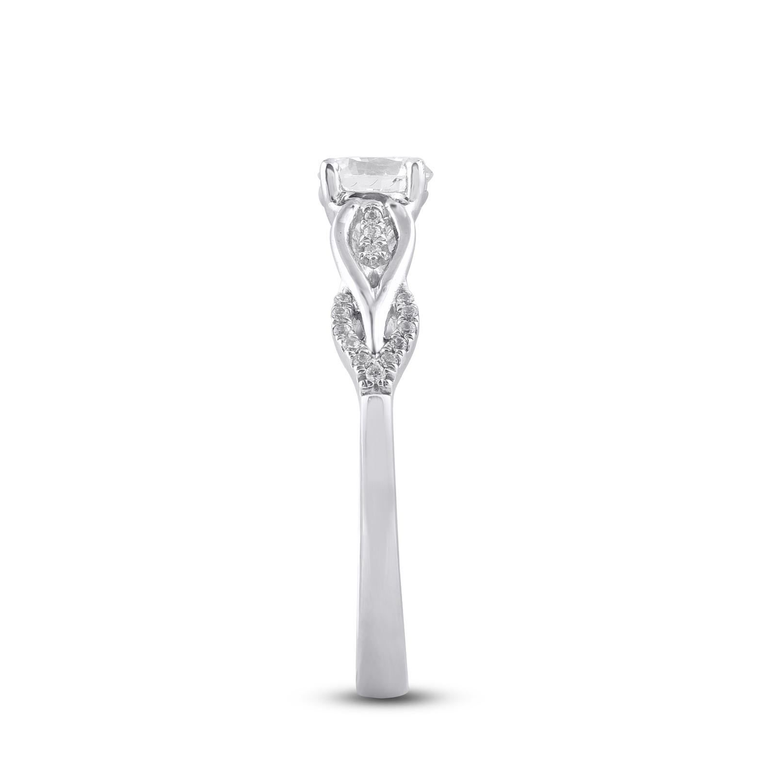 Taille ronde Bague de fiançailles de mariage en or blanc 14 carats avec diamants naturels taille ronde de 0,66 carat TJD en vente
