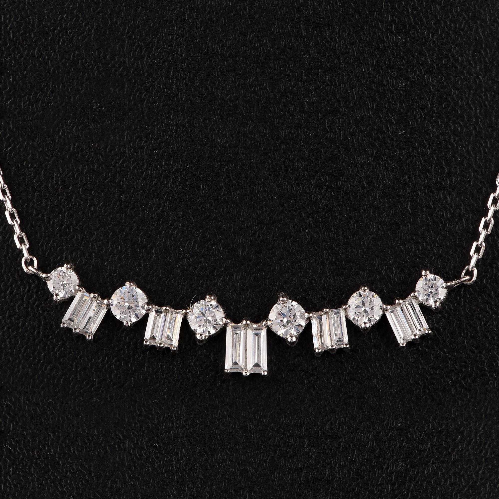 Moderno TJD 0,75 Carati alternati a tondi e baguette  Collana con diamanti in oro bianco 18KT in vendita