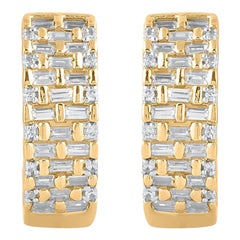 TJD 0.75 Carat Baguette Cut Diamond 18 Karat Yellow Gold Huggie Hoop Earrings