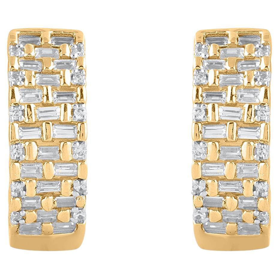 TJD 0.75 Carat Baguette Cut Diamond 18 Karat Yellow Gold Huggie Hoop Earrings