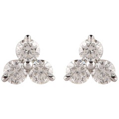 Boucles d'oreilles en or blanc 14 carats avec 3 pierres et diamants ronds de 0,75 carat TJD