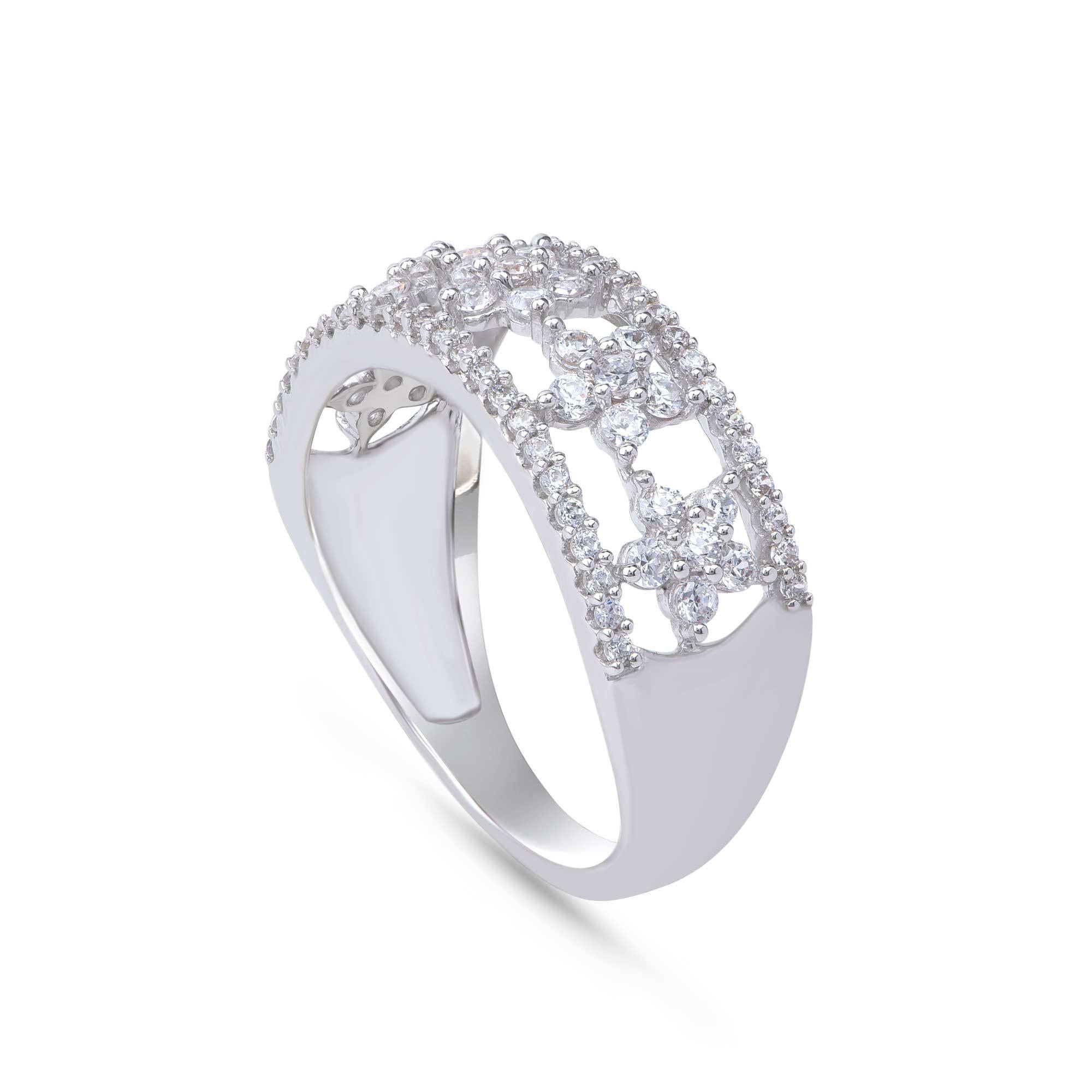 Modern TJD 0.75 Carat Diamond 18 Karat White Gold Five Flowers Anniversary/Wedding Ring For Sale