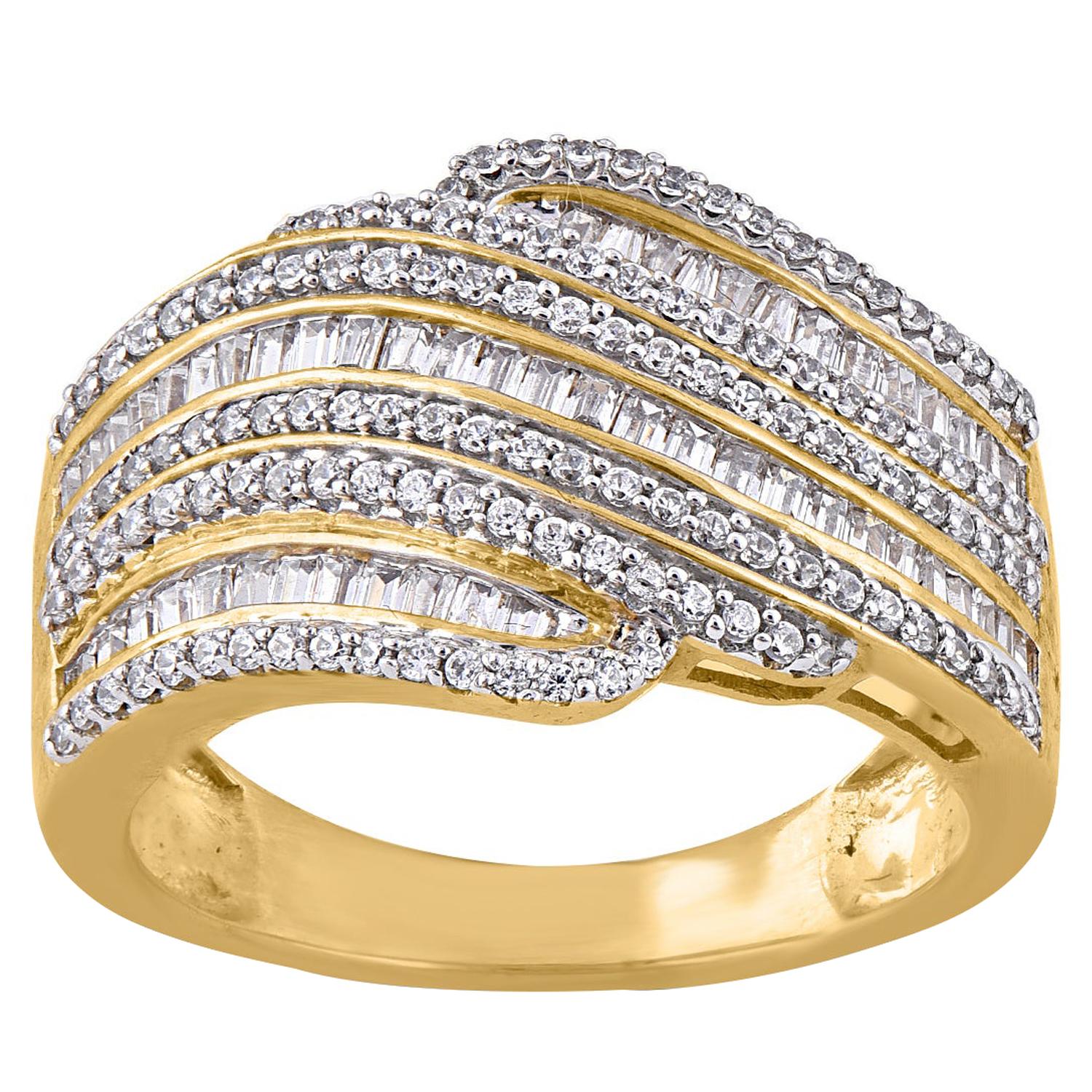 TJD 0.75 Carat Layered Diamond 14 Karat Yellow Gold Dazzling Designer Ring For Sale