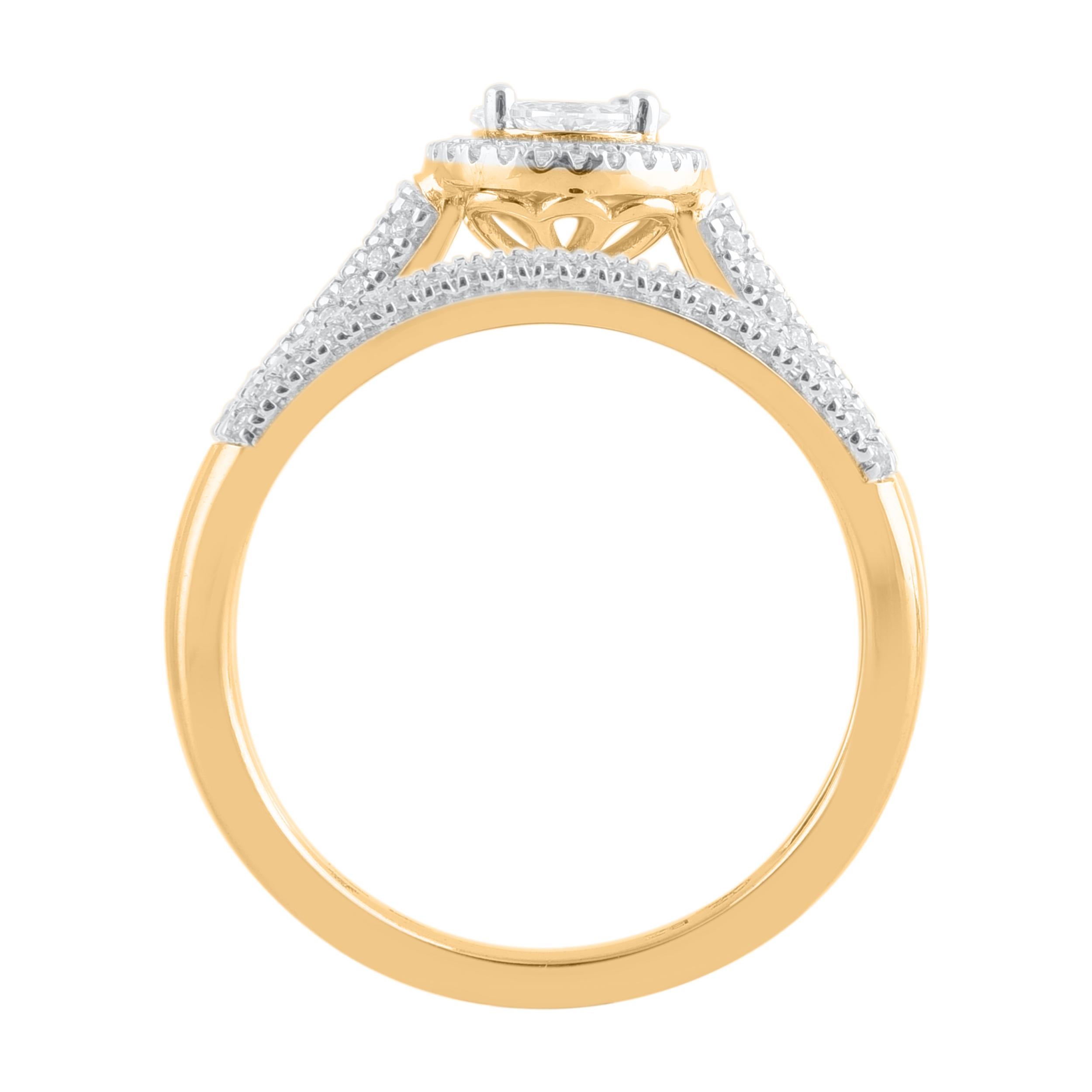 Modern TJD 0.75 Carat Multi-cut Diamond 18 Karat Gold Pear-Shaped Frame Bridal Ring Set For Sale