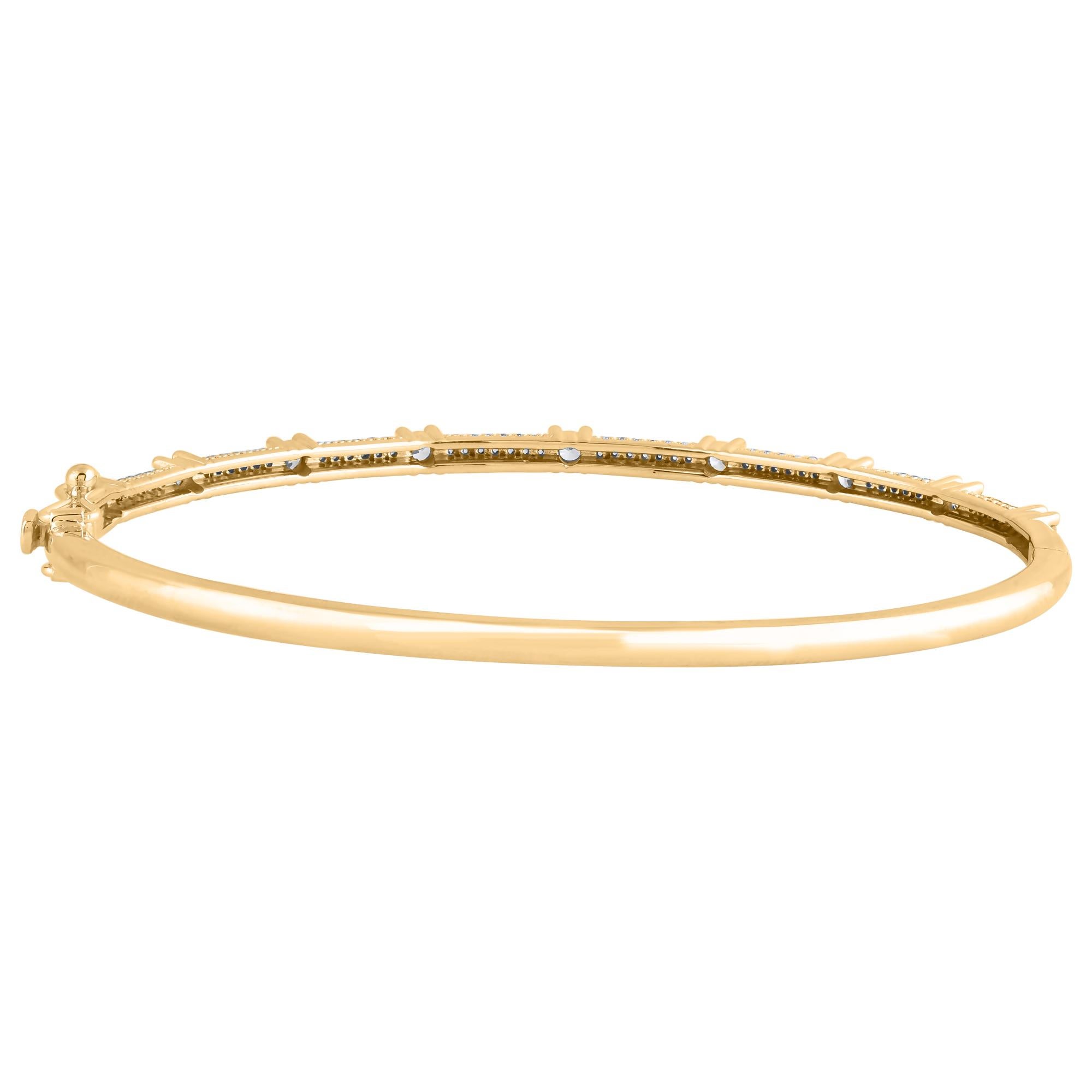 Moderne Bracelet jonc en or jaune 14 carats avec diamants ronds naturels de 0,75 carat TJD en vente