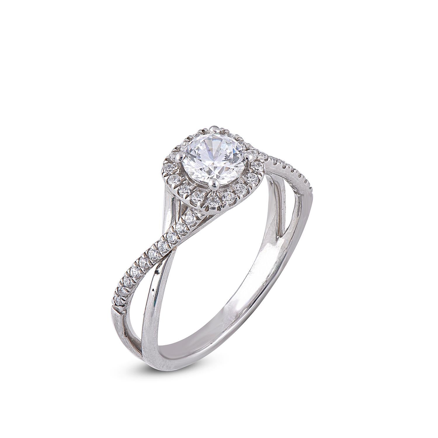 Atemberaubend und klassisch, dieser Diamantring ist wunderschön in 18 Karat Weißgold gefertigt Verlobungsring verfügt über 0,55 ct der Mitte Stein und 0,20 ct mit Reihen von 36 runden funkelnden Diamanten in gesicherten Zackenfassung gesäumt. Die