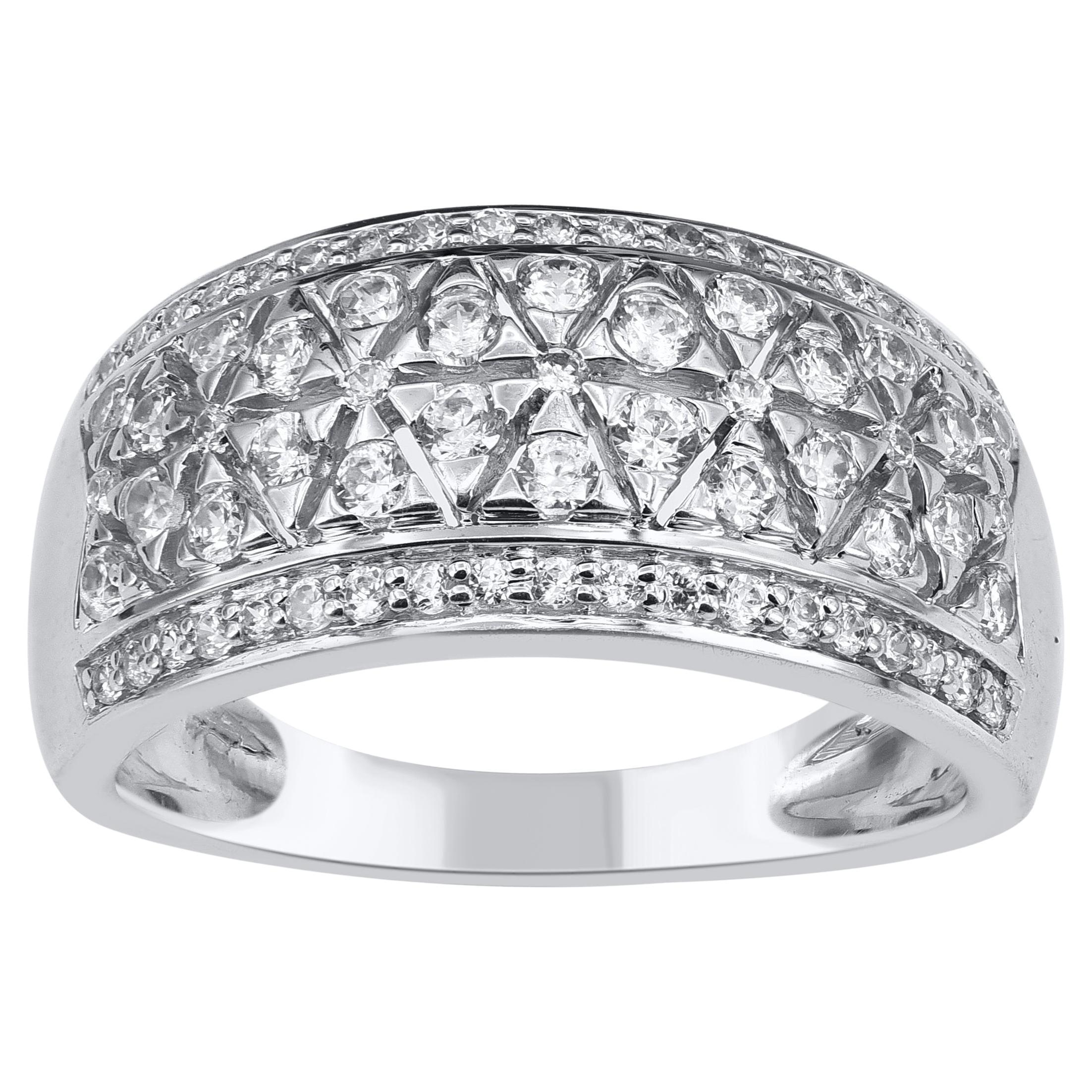 TJD 0.80 Carat Natural Diamond 14 Karat Gold Vintage-Style Wedding Band Ring For Sale